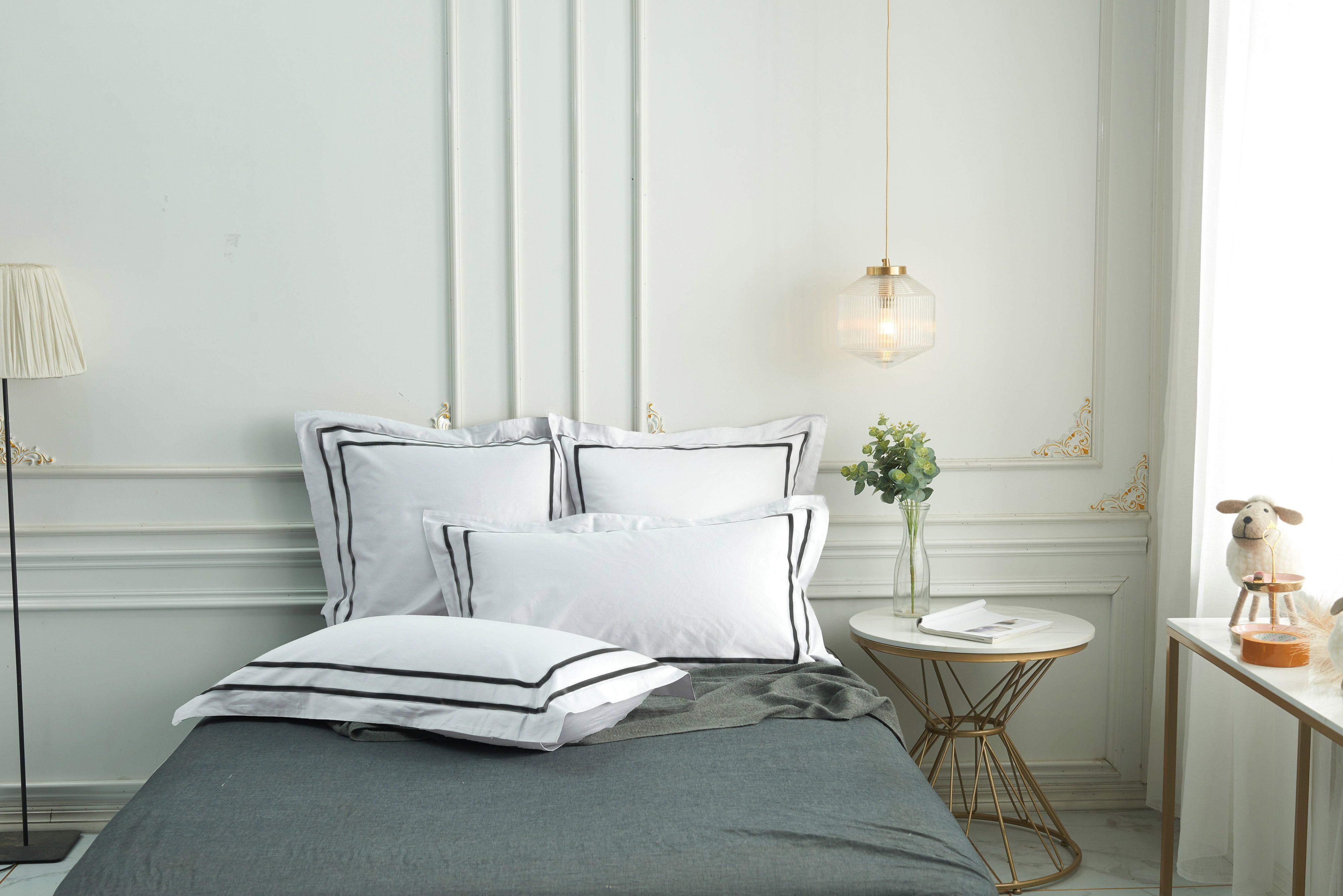 Prestigio™ Black Grosgrain Border King Size Pillow Sham - Luxury Hotel Style Bedding for Master Bedroom & Guest Room Decor