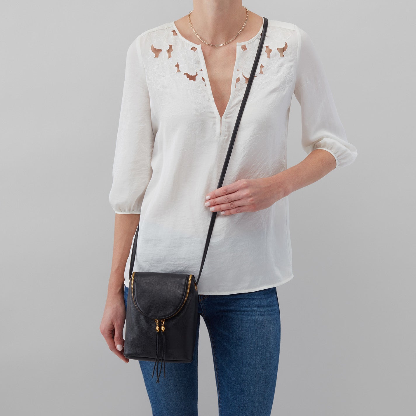 Stylish Fern Crossbody Bag in Pebbled Leather - Black | Fashionable Women's Handbag for Everyday Use, Work & Travel