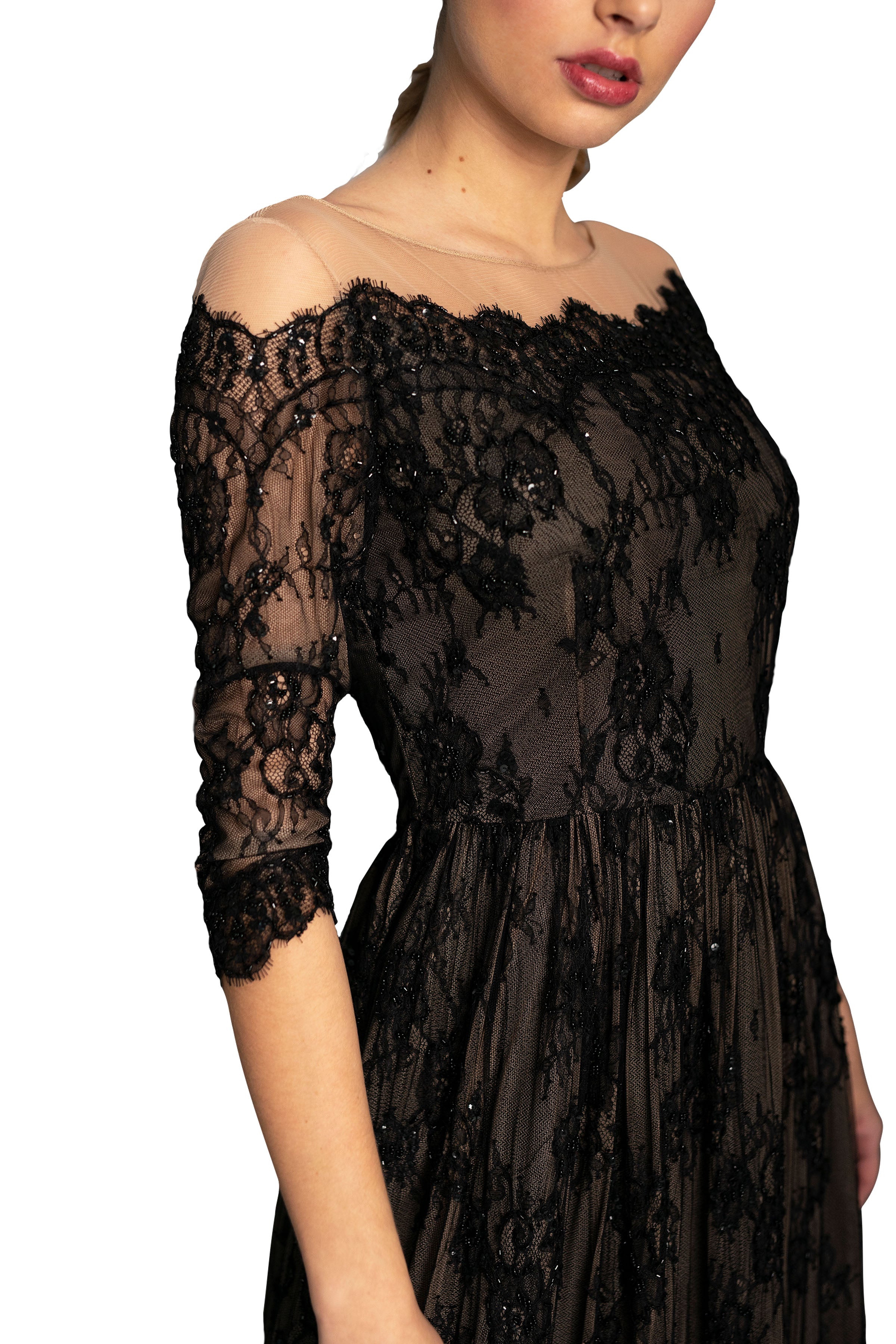 Elegant Chantilly Lace Evening Gown for Women - Formal Wedding, Prom & Special Occasion Dresses