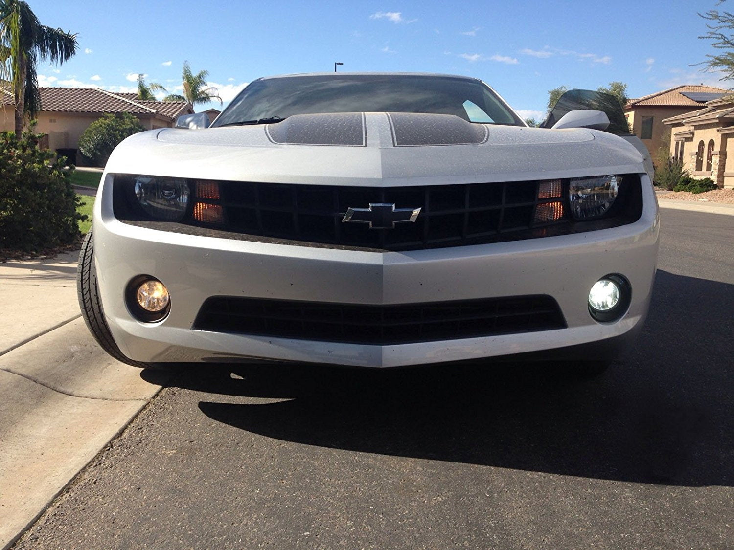 Complete Clear Lens Fog Light Kit with White LED Bulbs & Bezels for 2010-2013 Chevy Camaro LS/LT - Upgrade Your Night Driving Visibility & Style