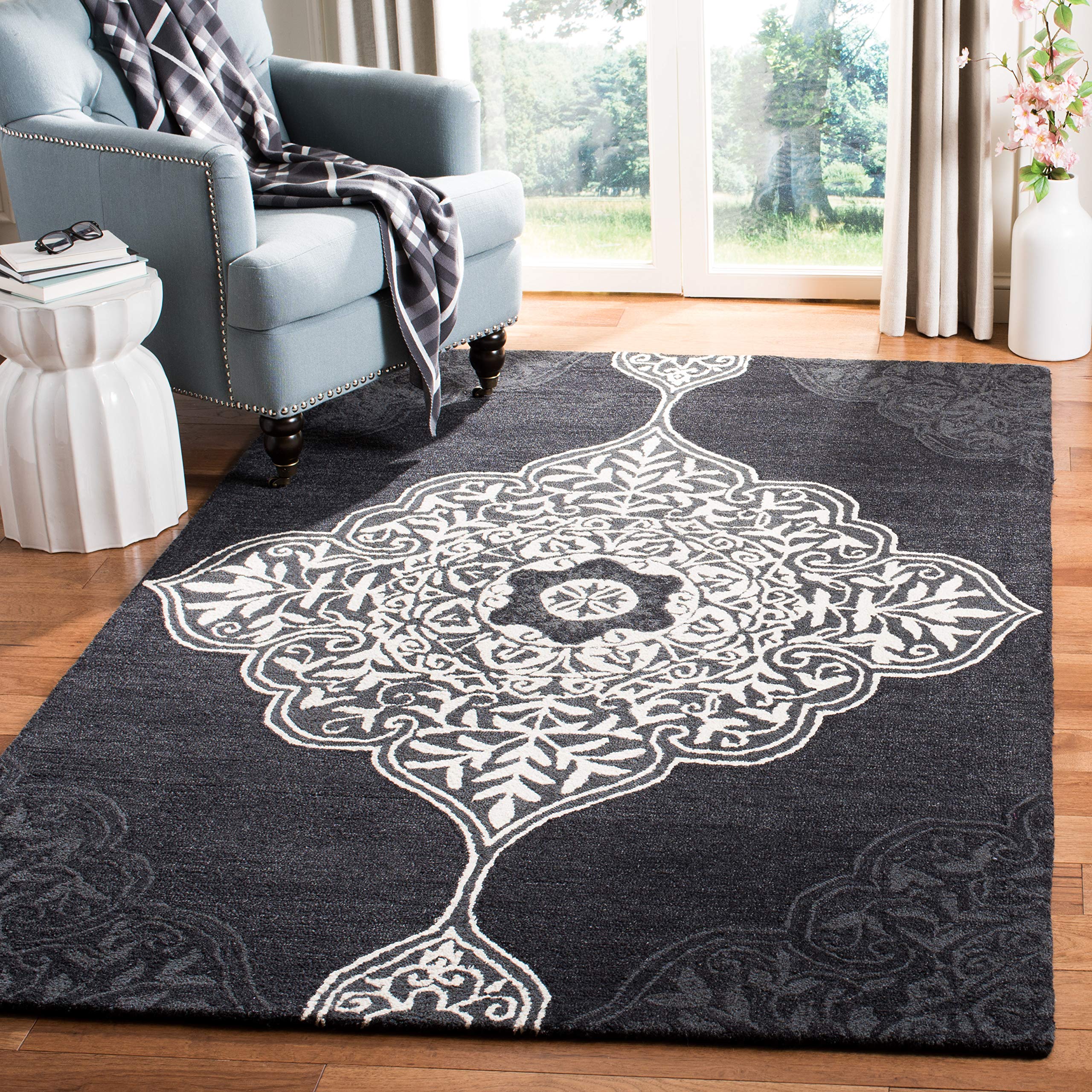 SAFAVIEH Micro-Loop Collection Handmade Wool Area Rug - 8' x 10' Charcoal Medallion Design, Non-Shedding & Durable for High Traffic Areas - Perfect for Living Room, Bedroom, Office & Entryway Decor (MLP620H)