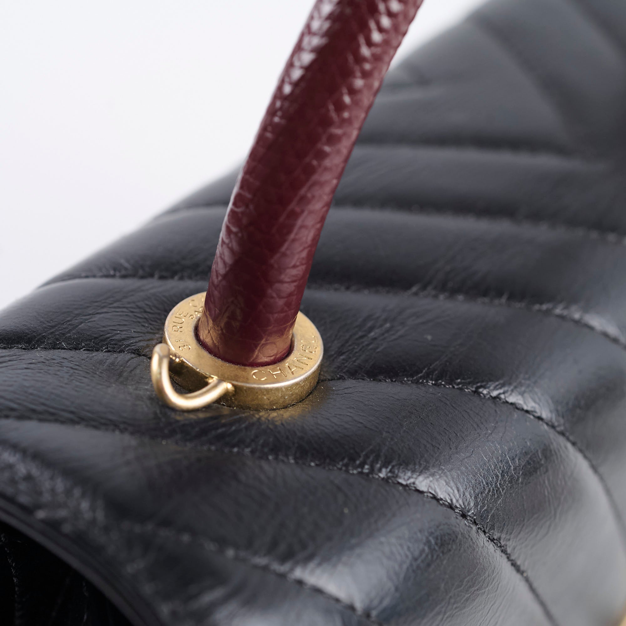 Chanel Medium Chevron Coco Handle Bag in Black - Luxury Designer Handbag for Women, Perfect for Work, Evening Events & Special Occasions