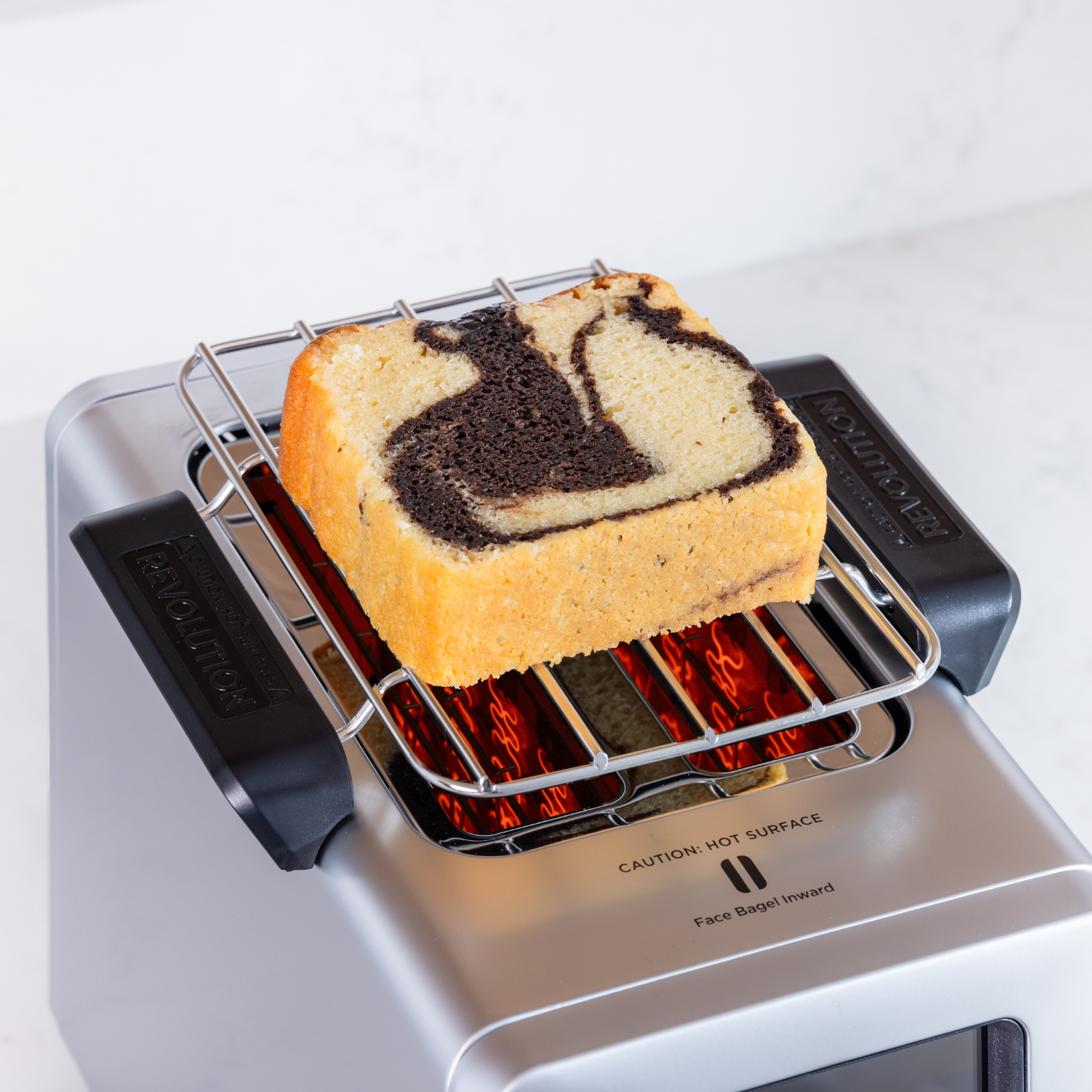 R180 Connect Plus Smart Toaster with Toastie Press & Warming Rack - 4-Slice Stainless Steel Toaster for Bagels, Waffles, Sandwiches - Perfect for Breakfast, Brunch & Quick Snacks at Home or Office
