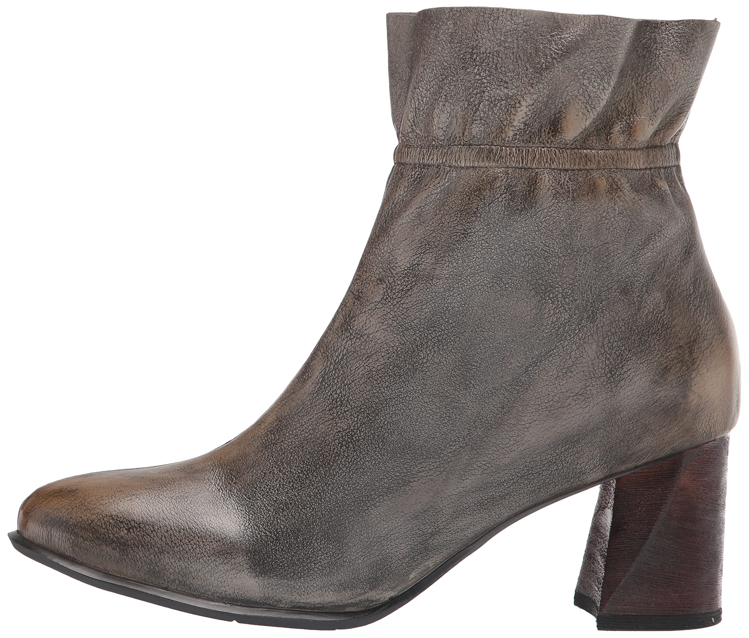 Spring Step L'Artiste Women's Modeste Fashion Boots - Stylish Ankle Booties for Women | Comfortable & Trendy Fall/Winter Boots for Casual Outfits, Office Wear & Date Nights