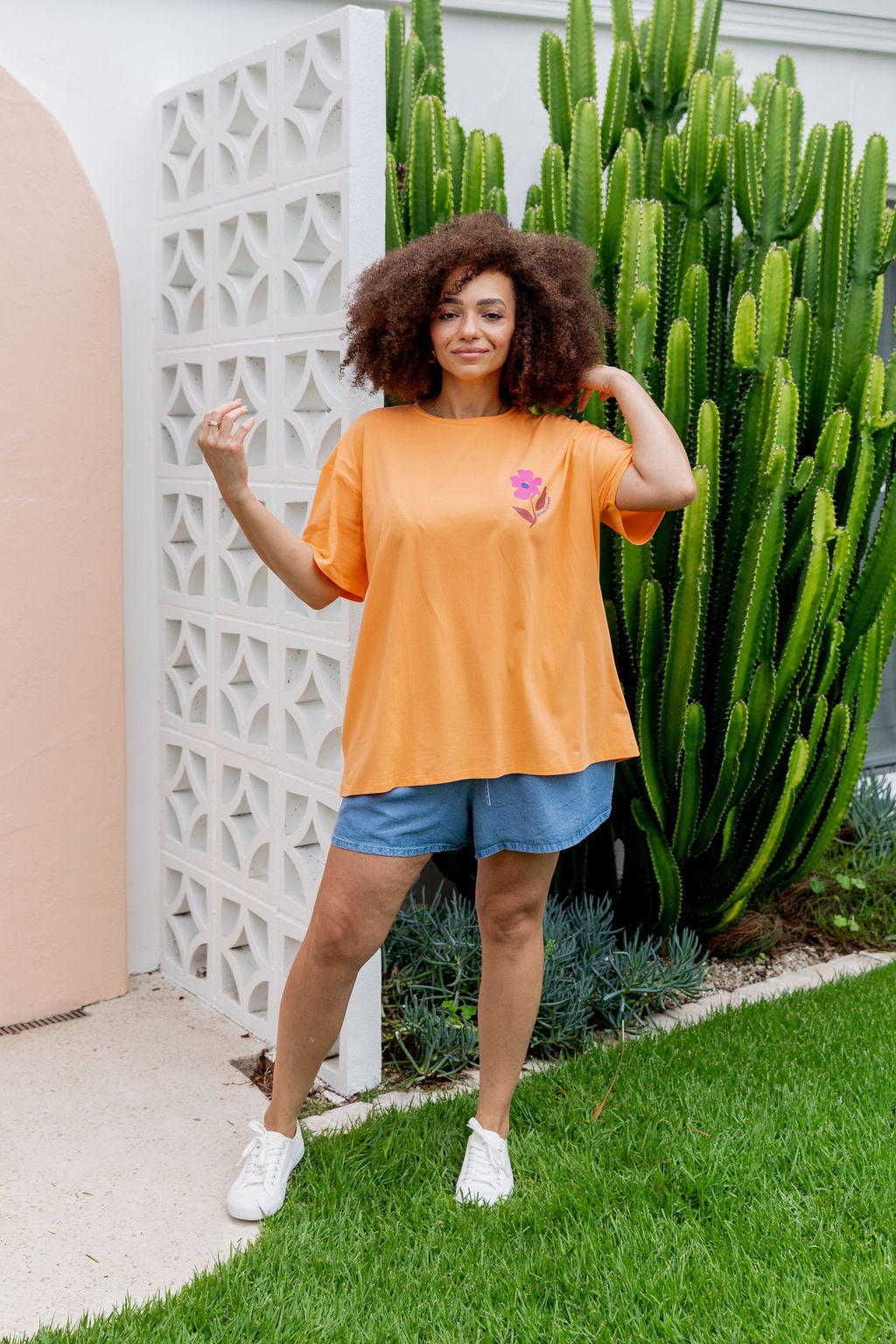 Choose Kindness Tee in Peach - Soft Cotton T-Shirt for Women - Perfect for Casual Wear, Everyday Outfits & Inspirational Gifts