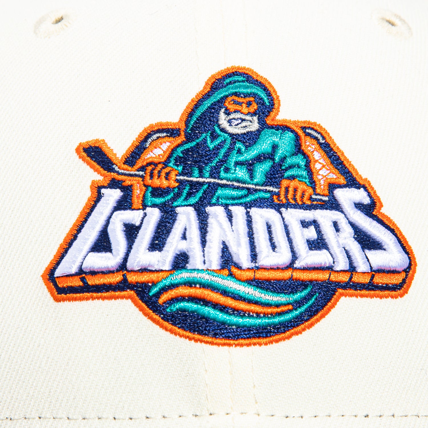 New Era 59Fifty White Dome New York Islanders Baseball Cap - White & Light Navy - Adjustable Snapback Hat for Men & Women - Perfect for Sports Fans, Casual Wear & Gameday Outfits