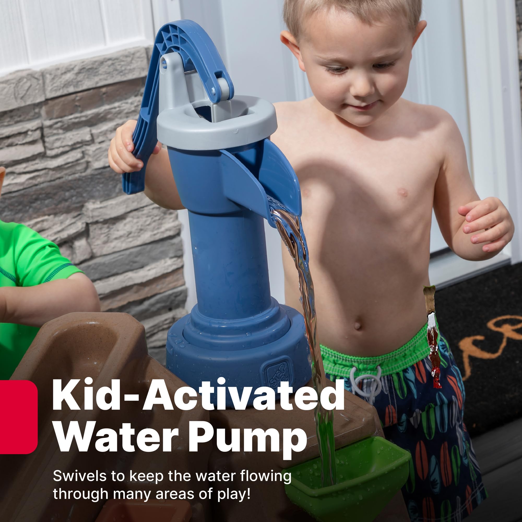 Step 2 Pump & Splash Discovery Pond Water Table - Outdoor Sensory Play Toy for Toddlers Ages 2+ with 10 Accessories - Summer Water Activity Table for Kids - Perfect for Backyard, Patio & Preschool Play