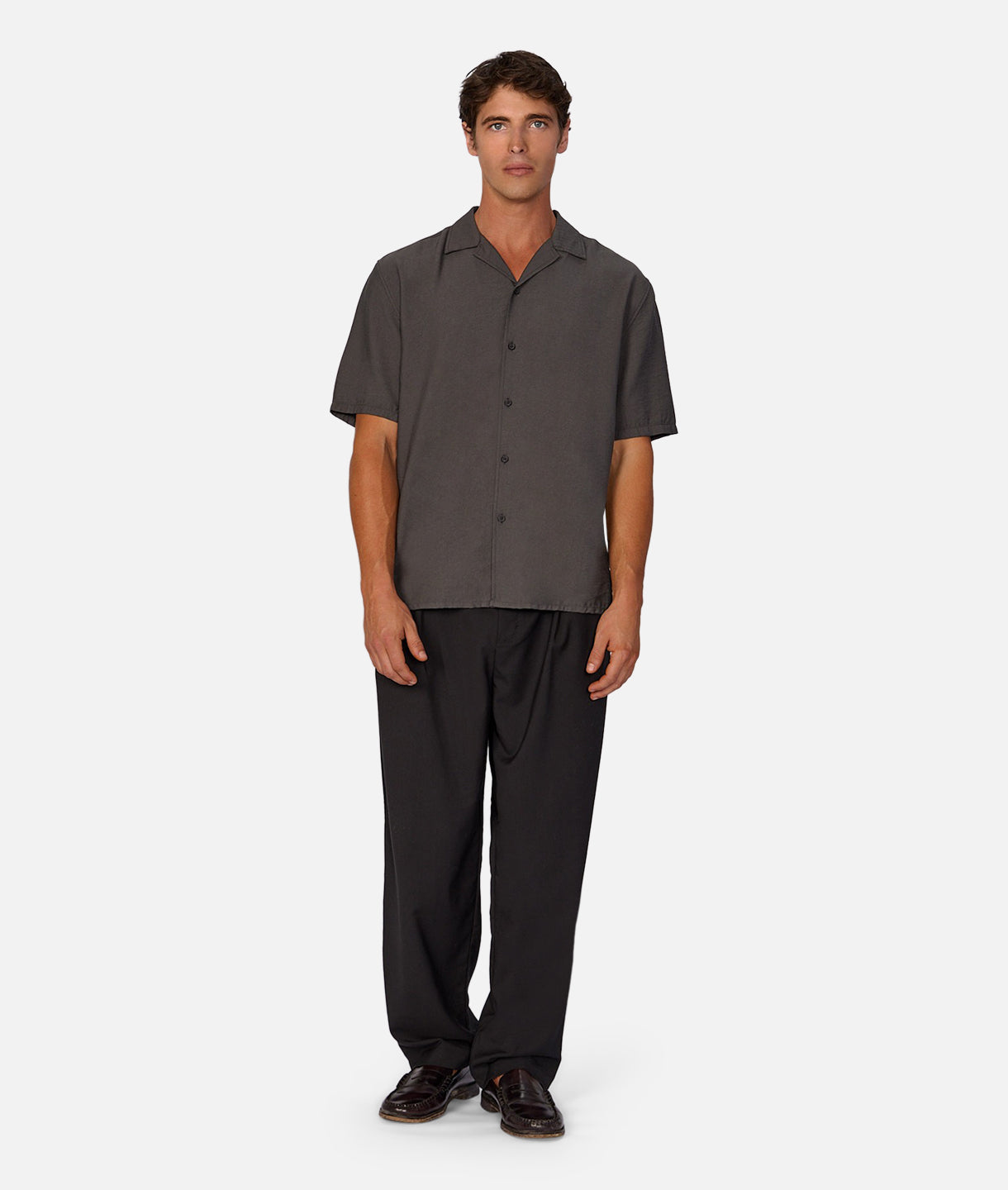 Premium Short Sleeve Onyx Shirt for Men - Comfortable & Stylish Casual Wear for Outdoor Activities, Travel & Office