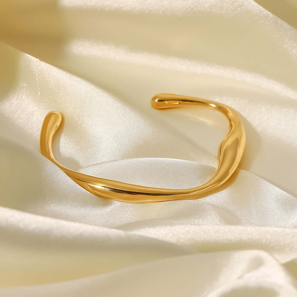 18K Gold Plated Minimalist Cuff Bangle Bracelet for Women - Elegant Stackable Jewelry Gift for Birthday, Anniversary & Special Occasions | JDB289