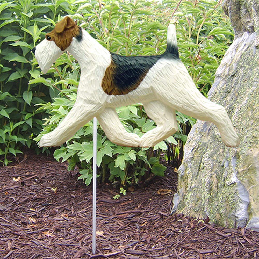 Hand-Painted Wire Fox Terrier Outdoor Garden Sign - Rustic Metal Yard Decor for Dog Lovers - Perfect for Backyard, Patio, or Kennel Decoration