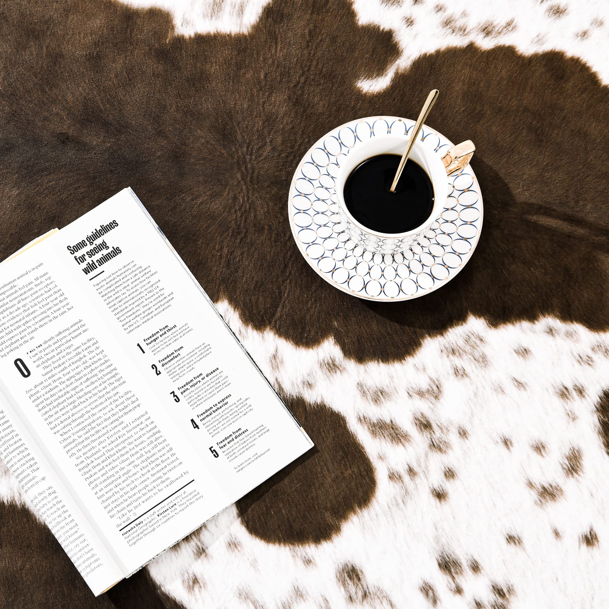 Stylish Rostyle Faux Cowhide Rug 6.2x5.2ft - Soft Cow Print Area Rug for Living Room, Bedroom & Western Decor - White & Brown Faux Fur Rug - Perfect for Farmhouse, Boho & Modern Interior Design