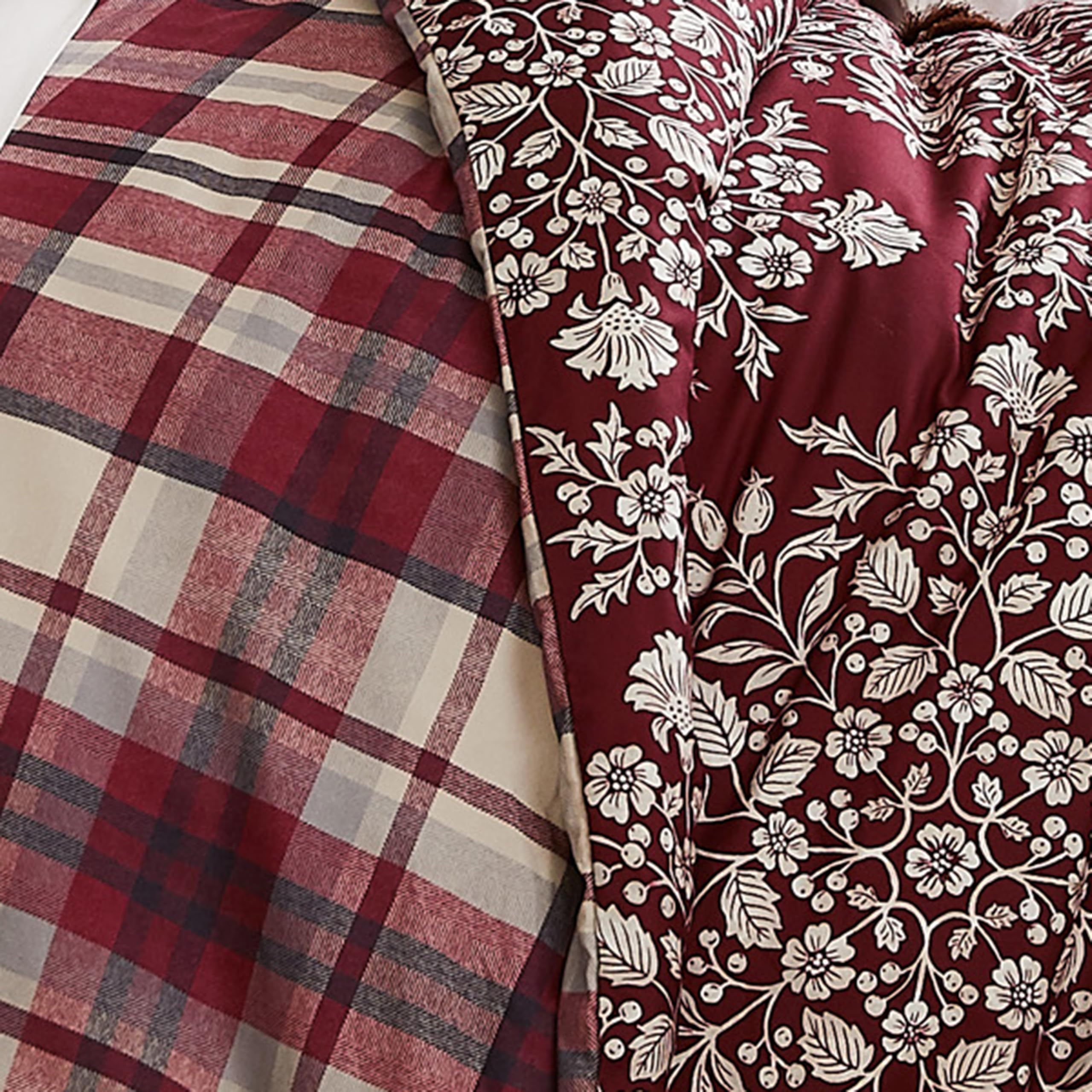 Reversible Christmas Comforter Set - Queen/Full Holiday Bedding for Festive Decor
