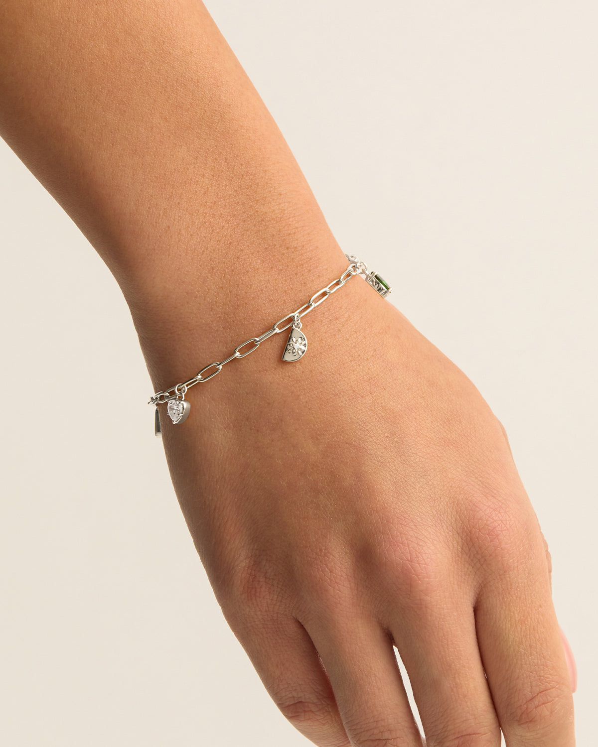 Styling Sterling Silver Wanderlust Charm Bracelet for Women - Perfect for Travel Lovers, Gifts & Everyday Wear
