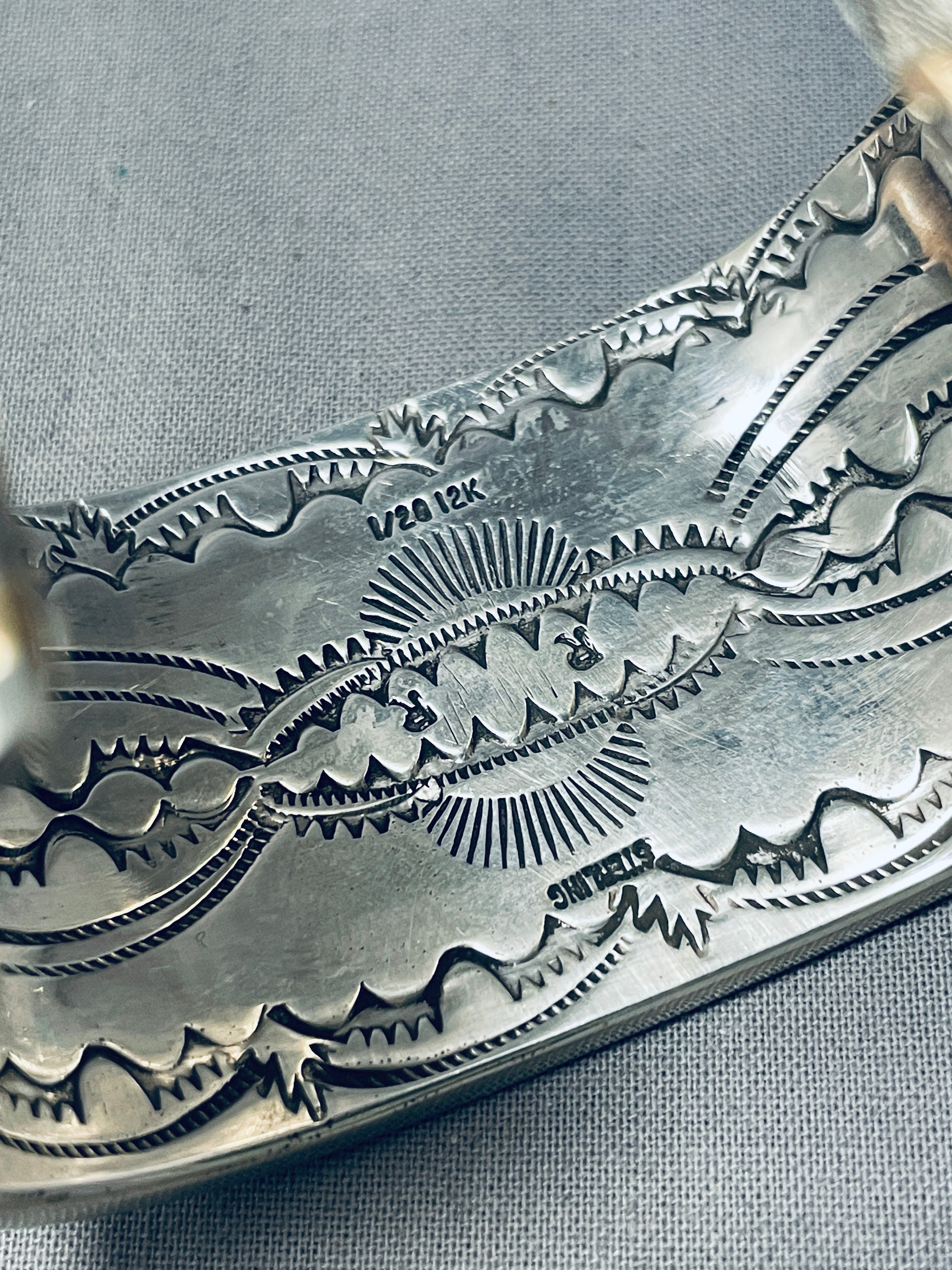 100 Grams Navajo Sterling Silver Wide Cuff Bracelet - Authentic Native American Jewelry for Women, Handmade Hogan Design - Perfect for Boho Fashion, Gift Giving & Special Occasions