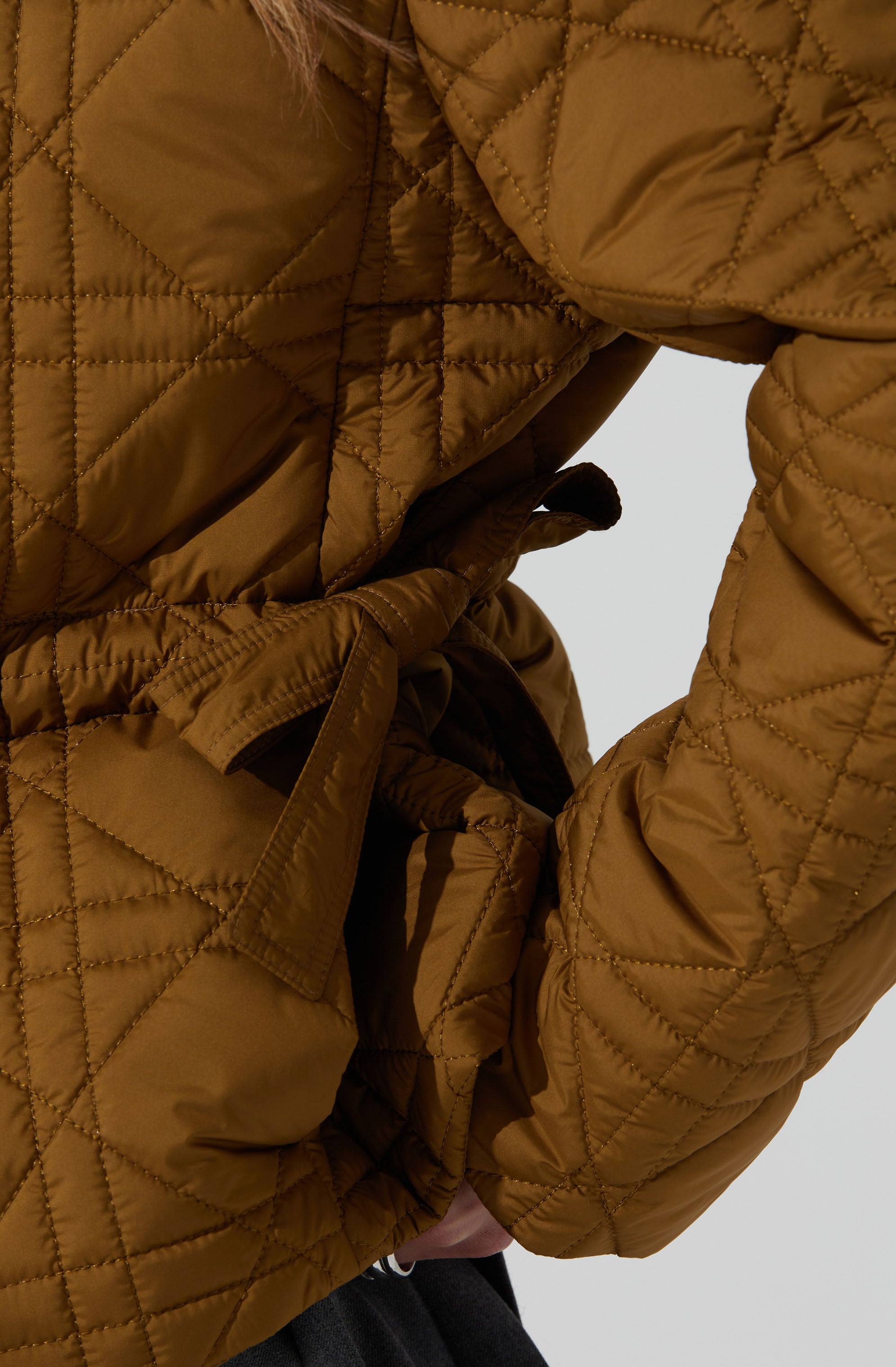 Stylish Joslyn Quilted Jacket for Women - Lightweight Puffer Coat with Stand Collar - Perfect for Fall, Winter & Outdoor Activities