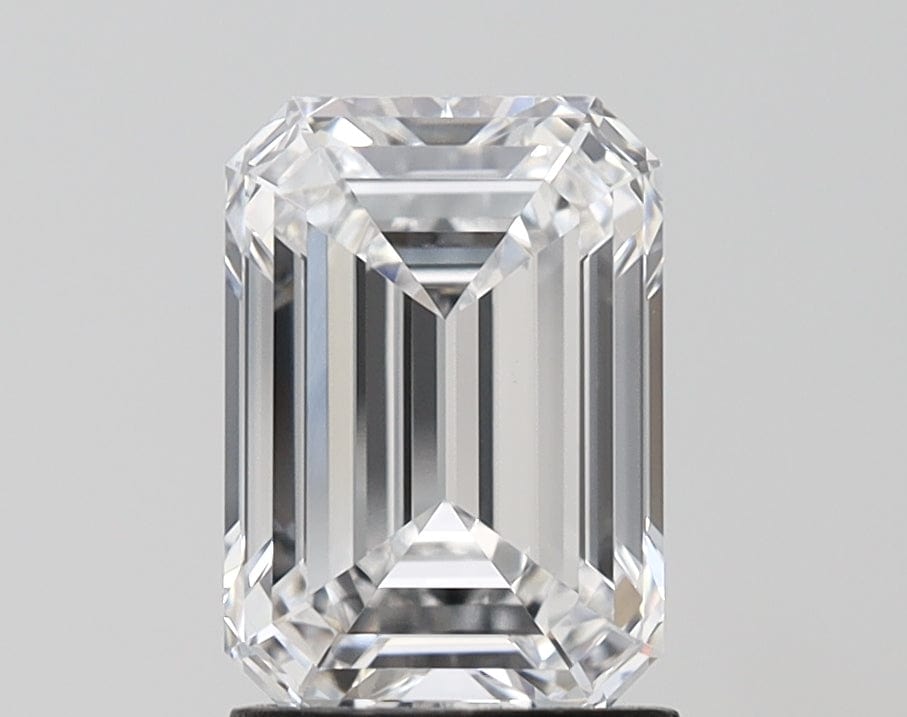 2.43 Carat D Color VVS2 Clarity Emerald Cut Lab-Created Diamond for Engagement Rings & Fine Jewelry