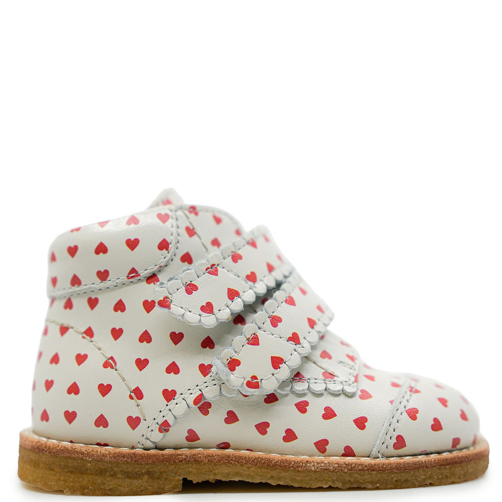 Angulus Cream Heart Velcro Bootie - Soft Leather Baby Shoes for Girls & Boys | Comfortable & Stylish First Walkers for Indoor & Outdoor Play