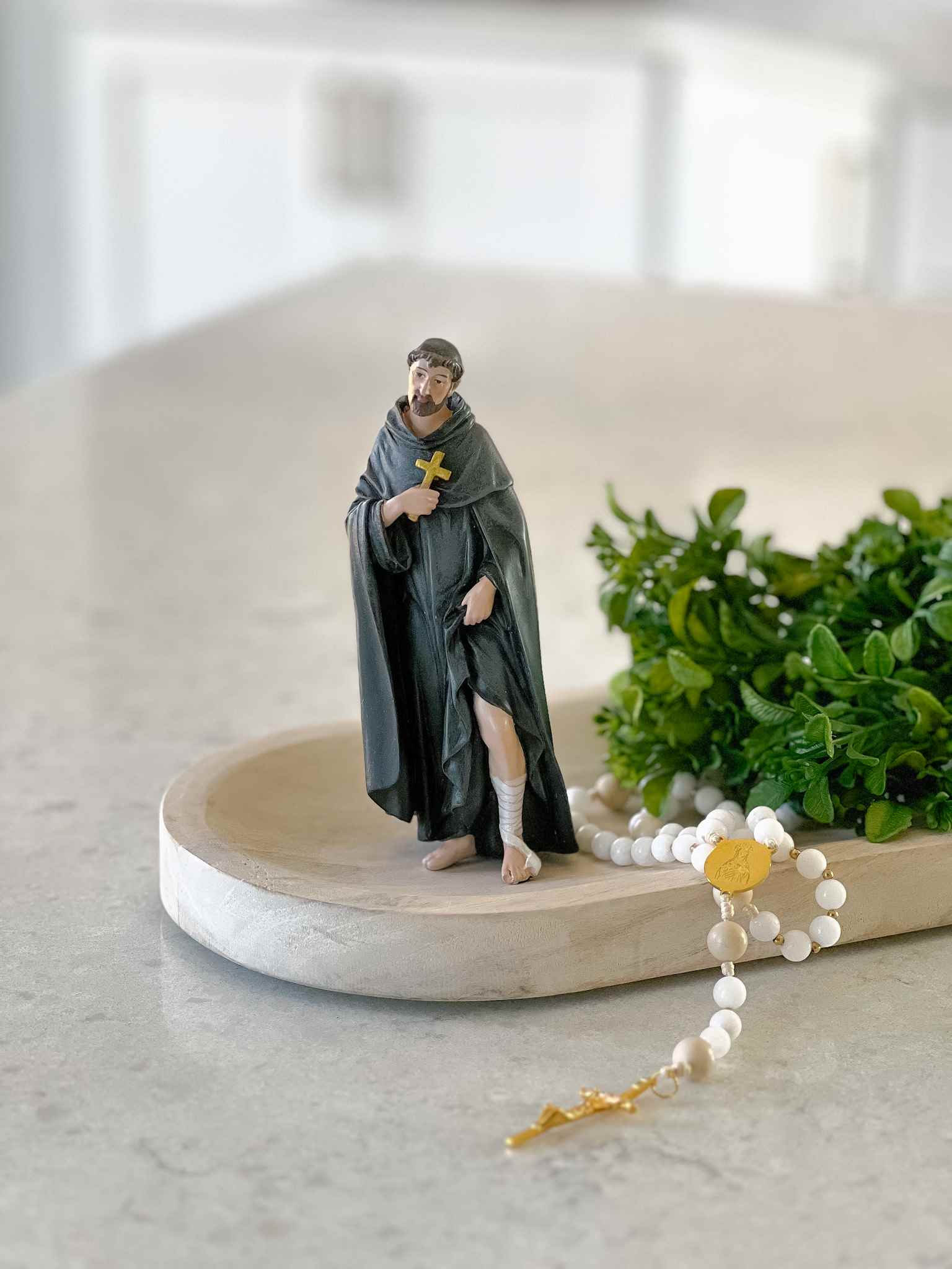 St. Peregrine Statue - Patron Saint of Cancer Patients - Handcrafted Religious Figurine for Home Altar, Prayer Space & Healing Devotion