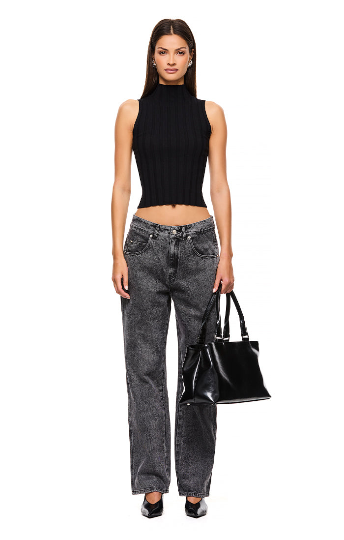 Robbie Black Top - Stylish Women's Casual T-Shirt for Everyday Wear | Perfect for Outfits, Layering & Comfort
