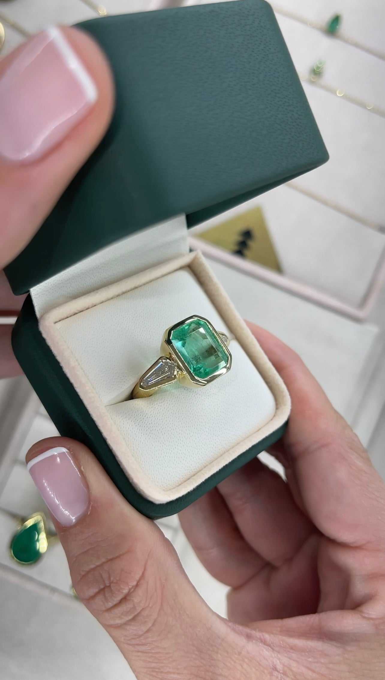 7.49tcw Colombian Emerald & Kite Diamond Three Stone Ring in 18K Gold Bezel Setting - Perfect for Engagement, Anniversary & Special Occasion Jewelry Gifts