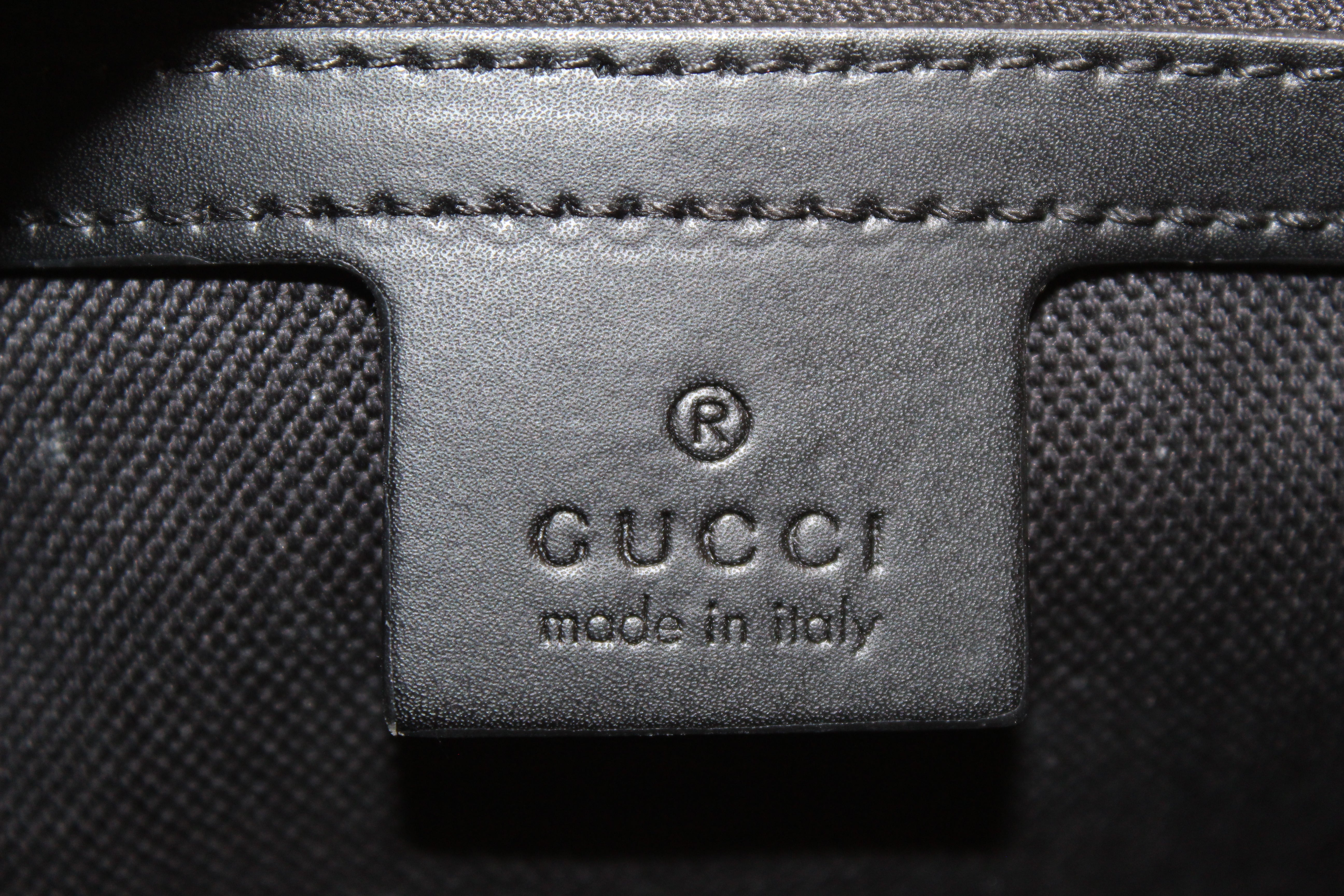 Authentic Gucci GG Supreme Canvas Belt Bag - Black & Grey Crossbody Bag 474293 | Luxury Waist Pack for Women, Men | Perfect for Travel, Concerts & Everyday Use
