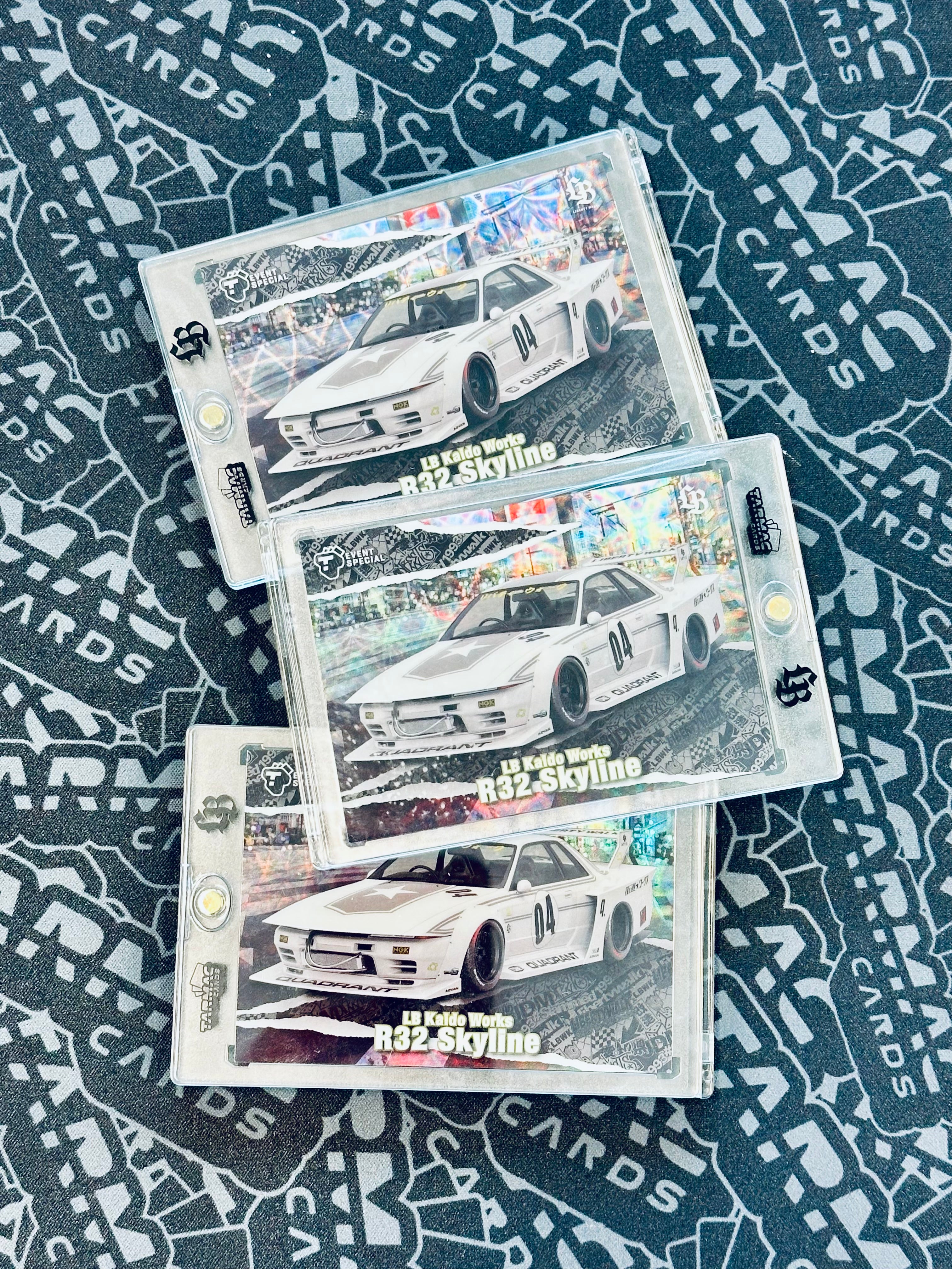 Liberty Walk Event Special Vol.02 R32 Skyline Drift Parallel - Tarmac Cards 1st Anniversary Limited Edition (30 pcs) - Collectible Diecast Model Car for Display & Racing Enthusiasts