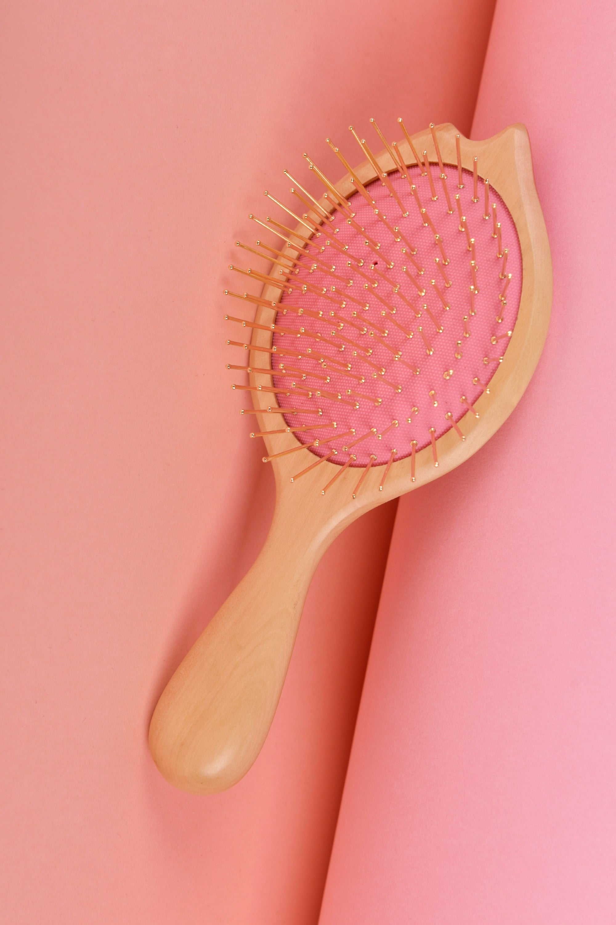 Premium Metal Bristle Cushion Hair Brush for Detangling & Styling - Perfect for Thick, Curly Hair & Scalp Massage at Home or Salon