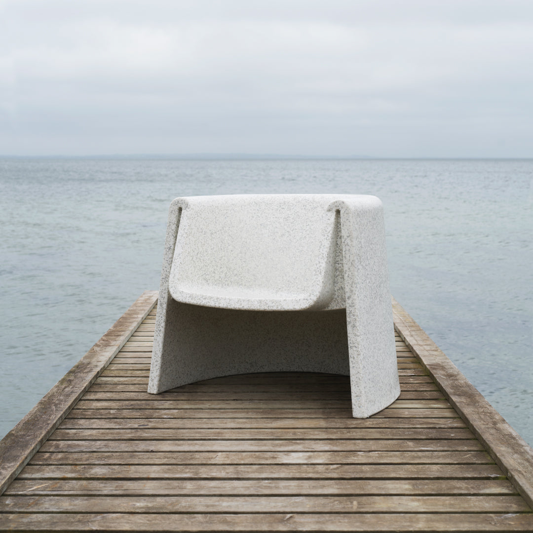 Bit Lounge Chair - Modern Comfortable Recliner for Living Room, Bedroom & Office - Perfect for Relaxing, Reading & Napping
