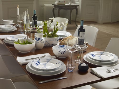 Royal Copenhagen Blue Fluted Mega Plate - 8.7 Inches (22 cm) Fine Porcelain Dinnerware - Elegant Wedding Gift & Anniversary Present - Perfect for Formal Dining & Special Occasions