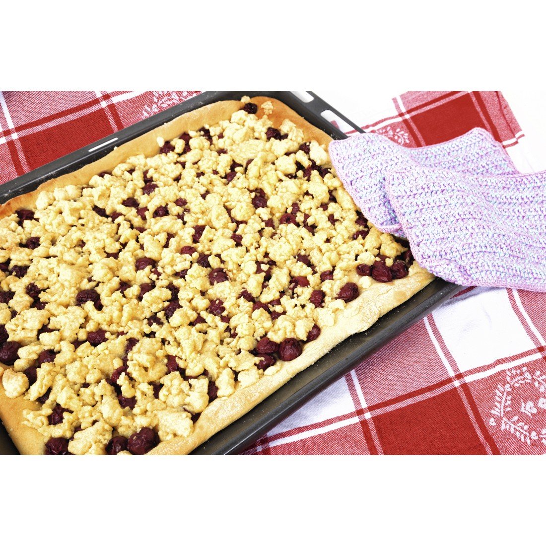 Stackable Tray Bake Box for Food Transport & Storage