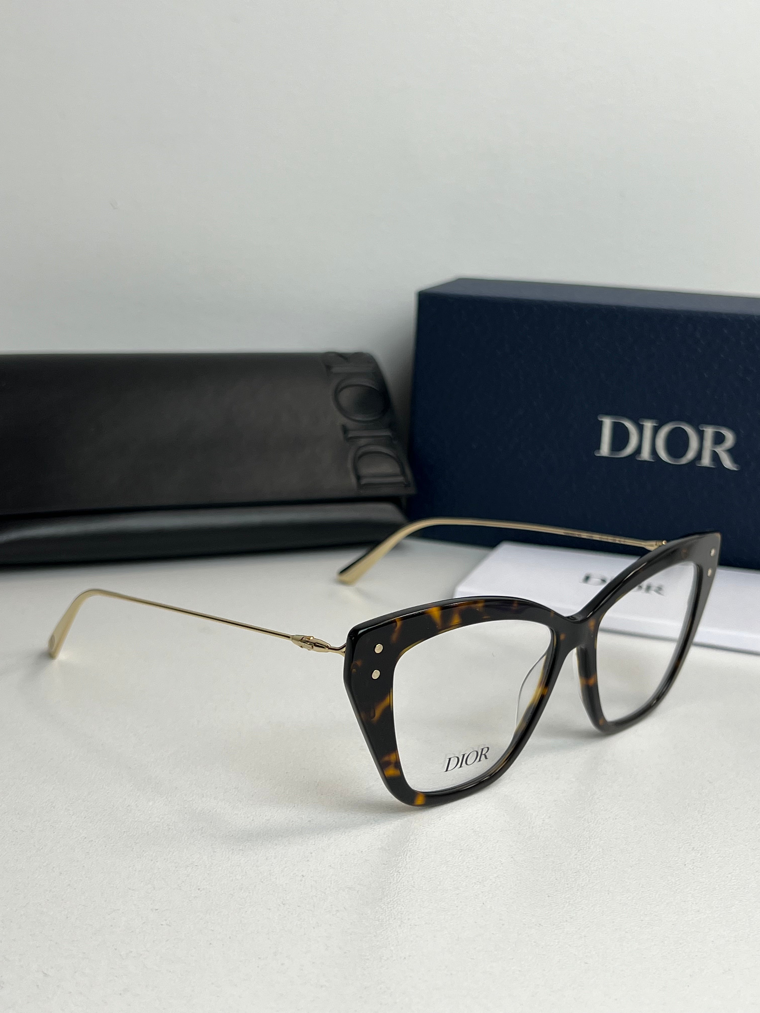 Dior MissDiorO B3I Havana Brown Sunglasses - Luxury Designer Frames for Women | Perfect for Beach, Driving & Fashion Outfits