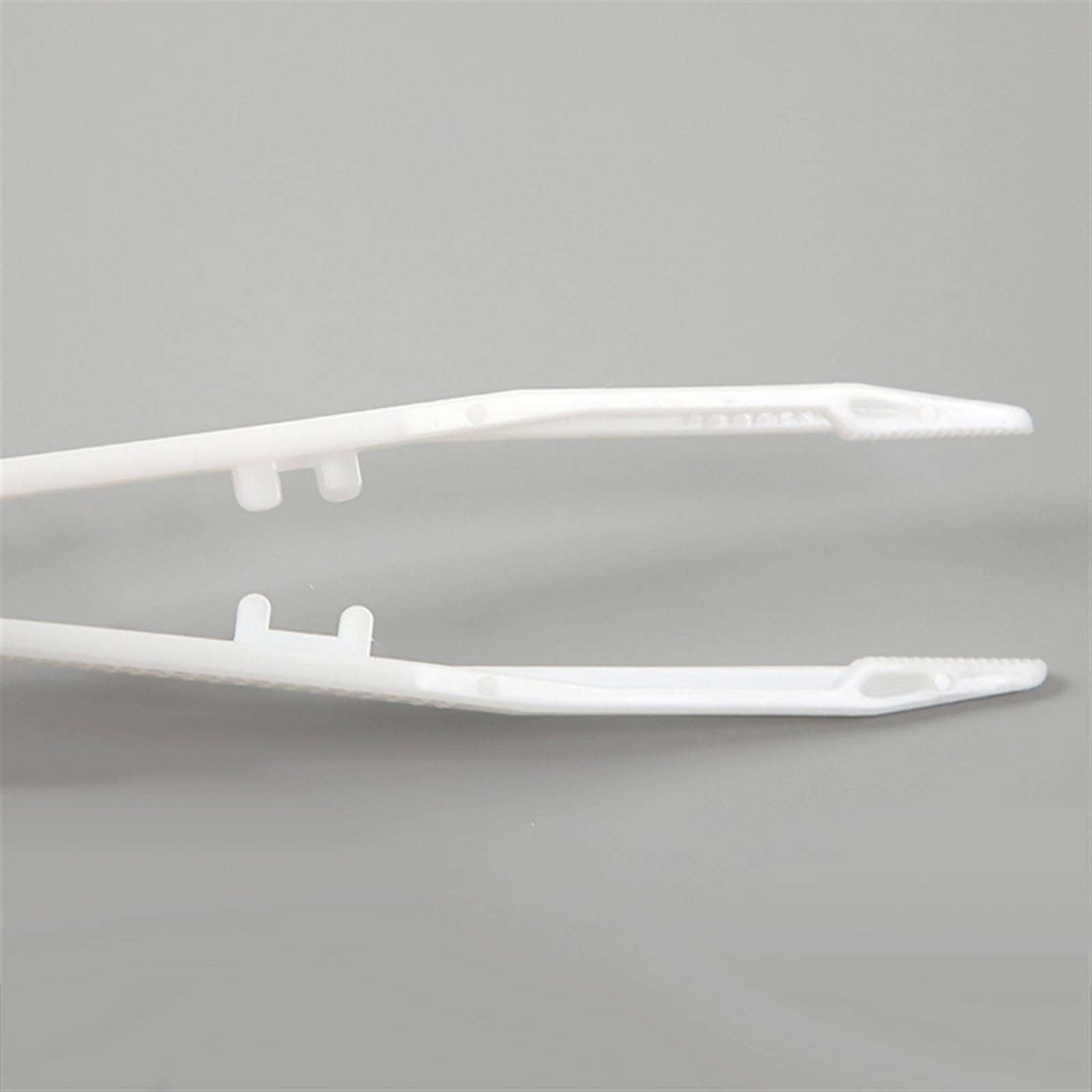 Premium Stainless Steel Hair Removal Tweezers & Feeding Tongs - 6 Inch Reptile Feeding Clamp, Terrarium Cleaning Tool for Live Food, Aquarium Maintenance, Pet Care (Great for Geckos, Frogs & Insects)