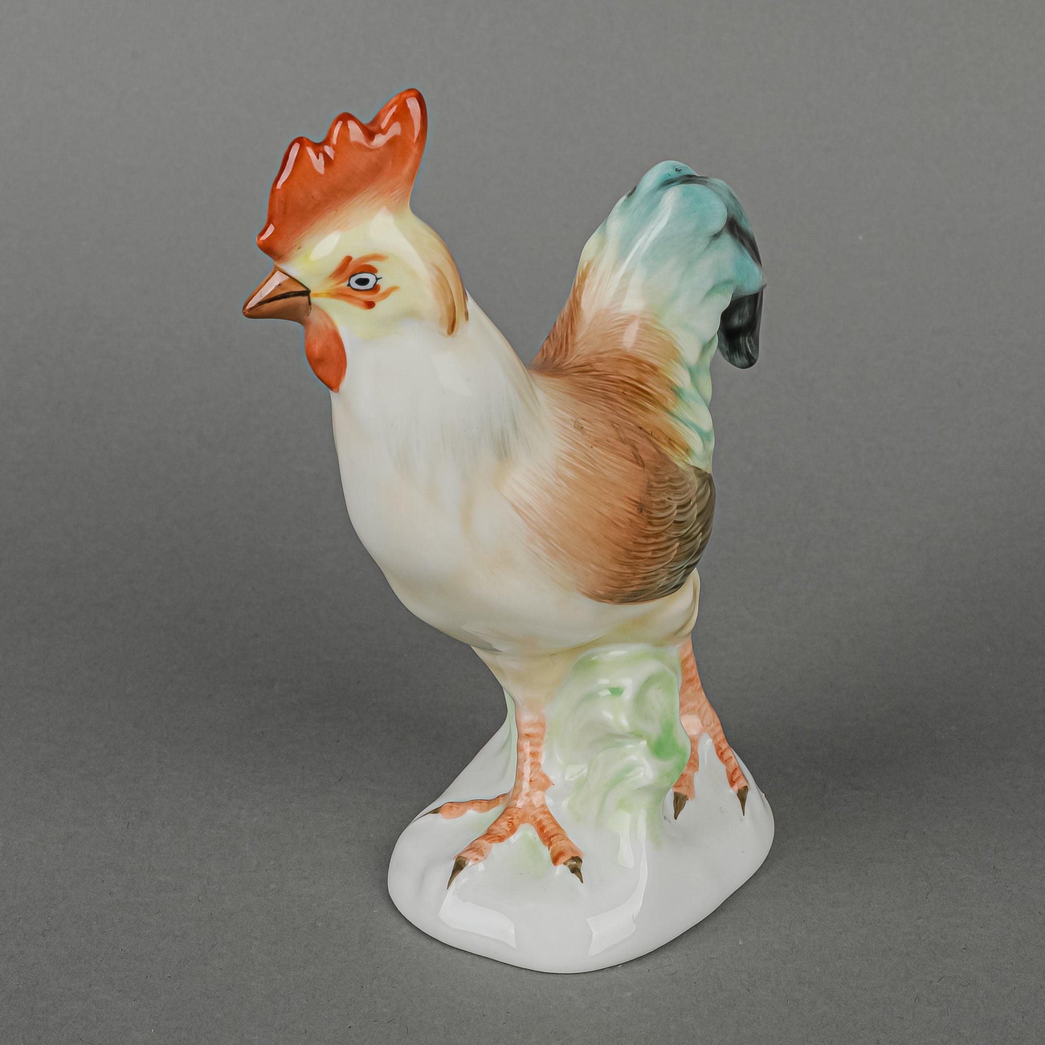 HEREND 5031 Porcelain Rooster Figurine - Hand-Painted Collectible Home Decor for Living Room, Kitchen, or Office Display
