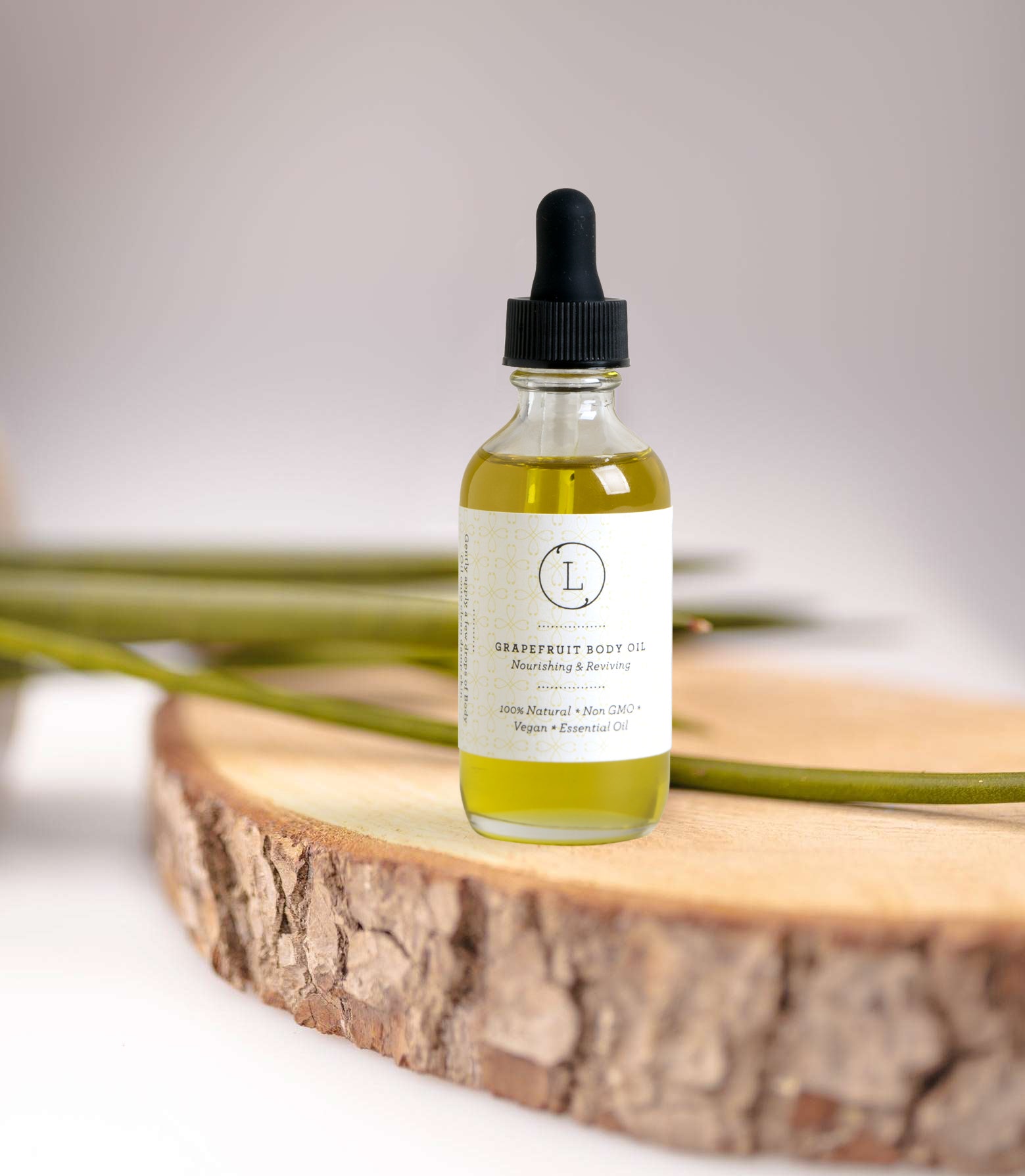 Natural Eucalyptus Men's Grooming Kit - Organic Skincare Set for Father's Day Gift - Perfect for Daily Face Care & Beard Maintenance