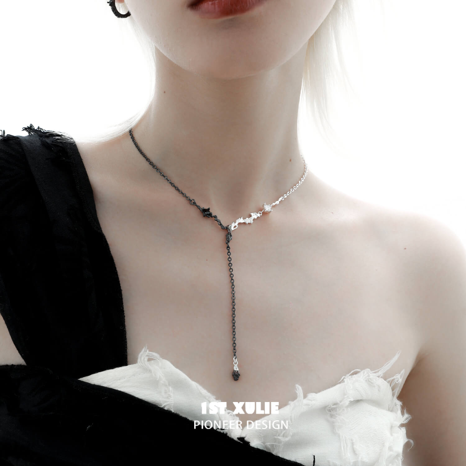 18K Platinum Plated Gradient Choker Necklace for Women - Elegant Layered Chain Jewelry for Parties, Weddings & Date Nights