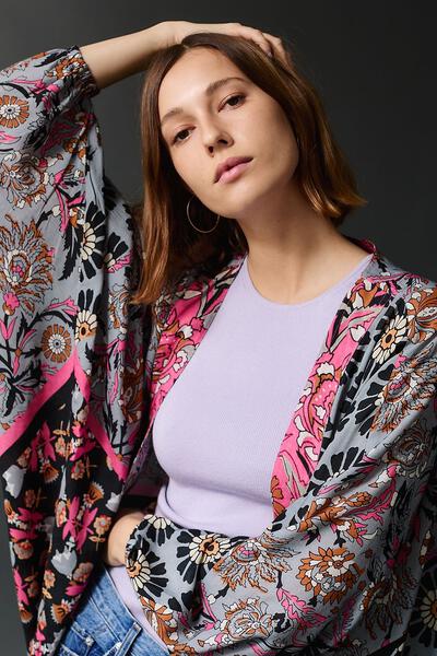 Abstract Floral Kimono Short Sleeve Robe - Lightweight Summer Cover Up for Women, Beachwear, Loungewear, and Boho Fashion