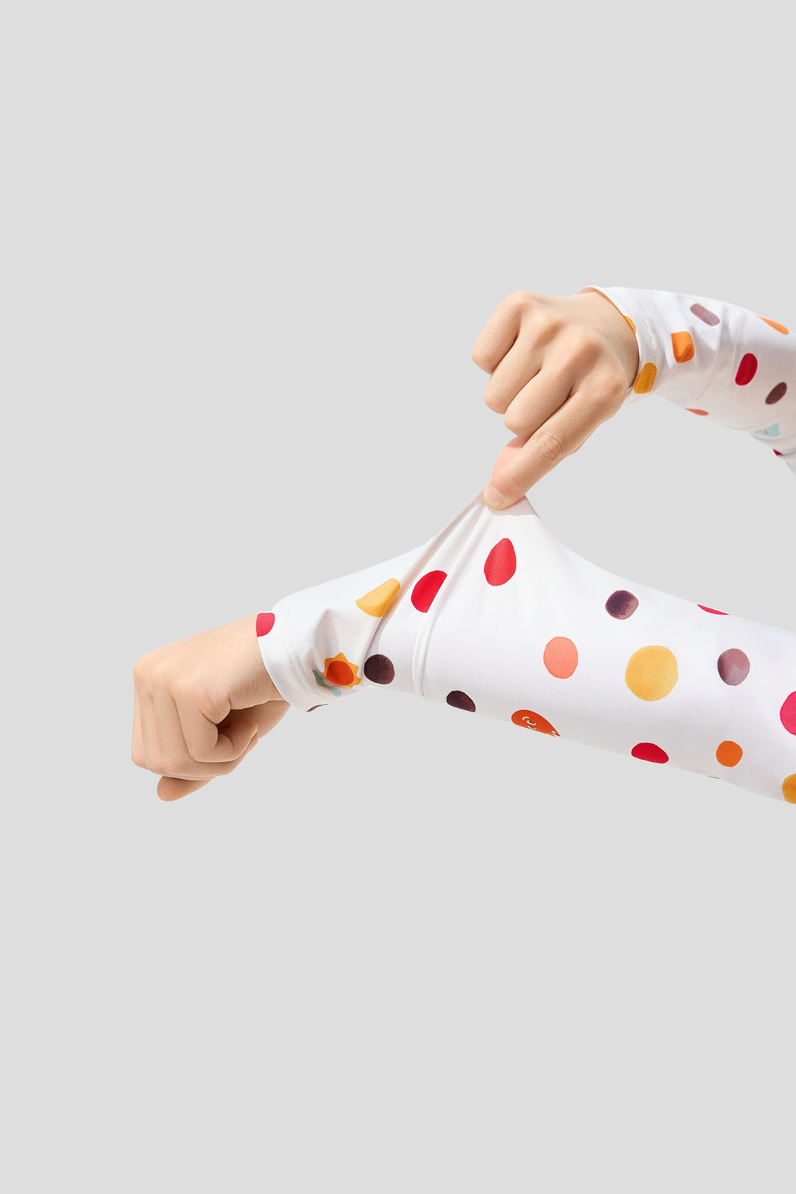 Pebble Kids' Cooling Sun Sleeves UPF50+ UV Protection - Lightweight & Breathable Arm Sleeves for Outdoor Activities, Sports, and Sun Safety