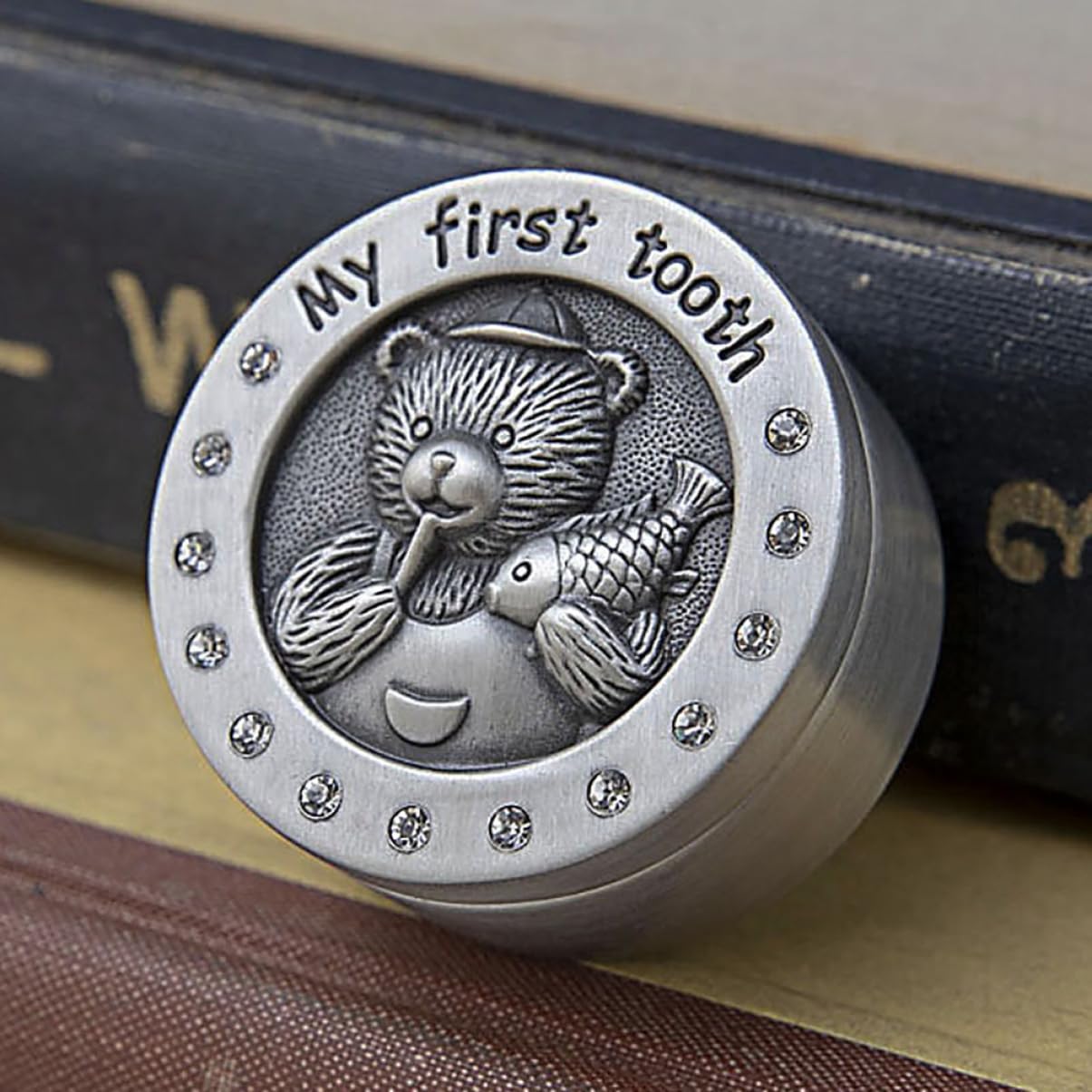 Beautiful First Tooth Box Set - 2pcs Baby Teeth Keepsake Storage with Cute Bear Design, Metal Organizer for Boys & Girls | Perfect Newborn Gift & Childhood Memory Preservation