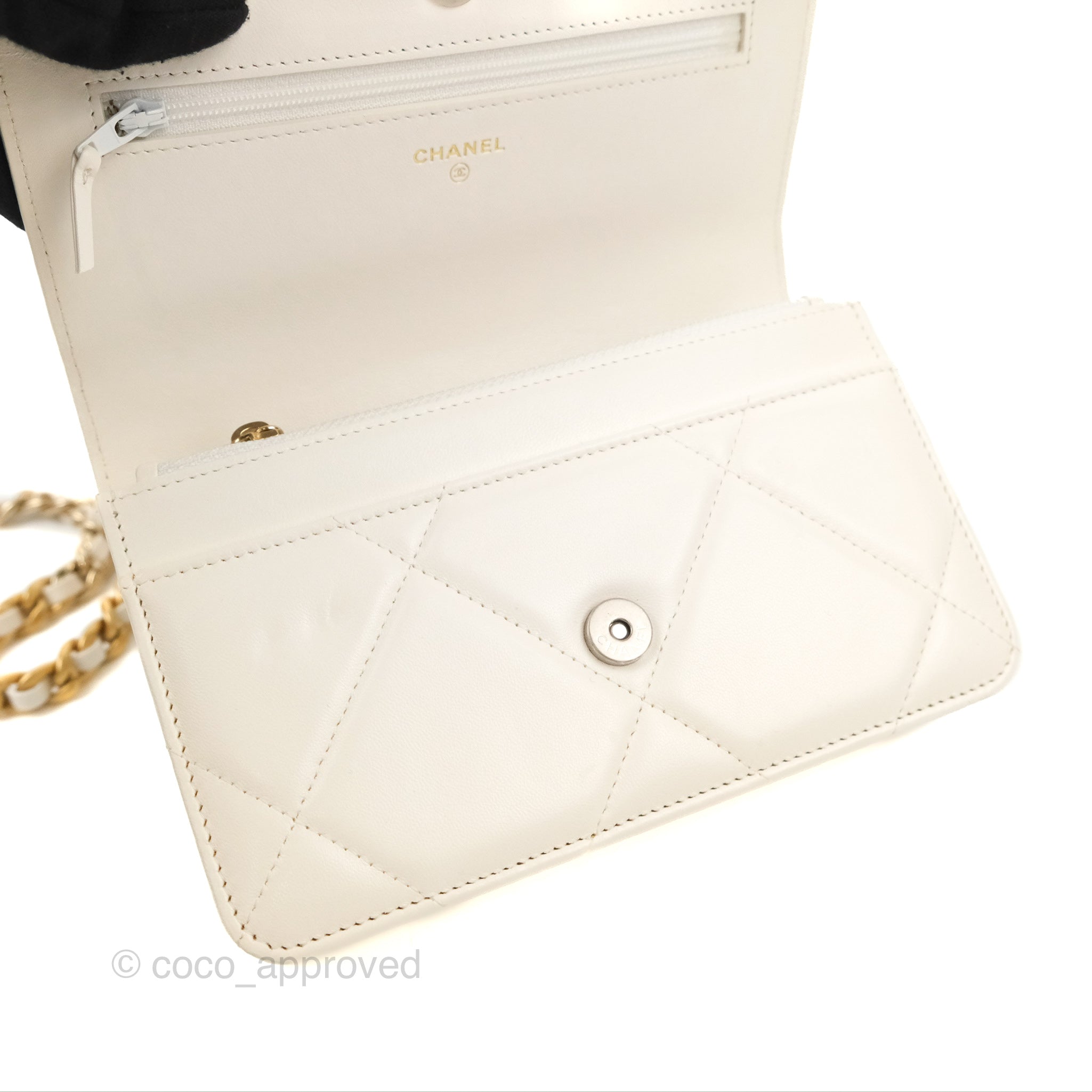 Chanel 19 Wallet on Chain WOC Bag - White Leather Crossbody Bag with Mixed Gold/Silver Hardware - Perfect for Date Night & Evening Events