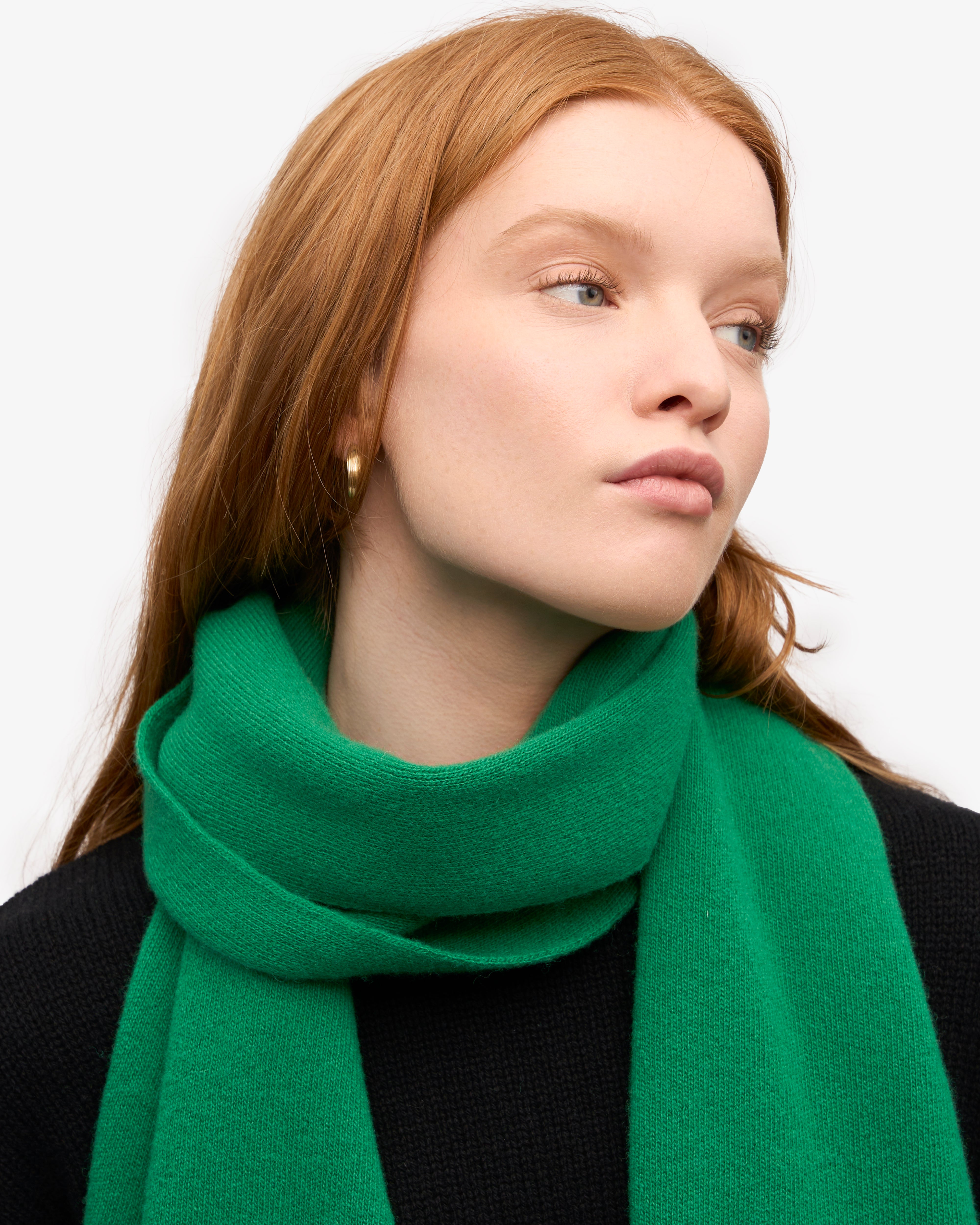 Premium Merino Wool Scarf for Women & Men - Soft & Warm Kelly Green Winter Accessory - Perfect for Cold Weather, Outdoor Activities & Fashion Styling