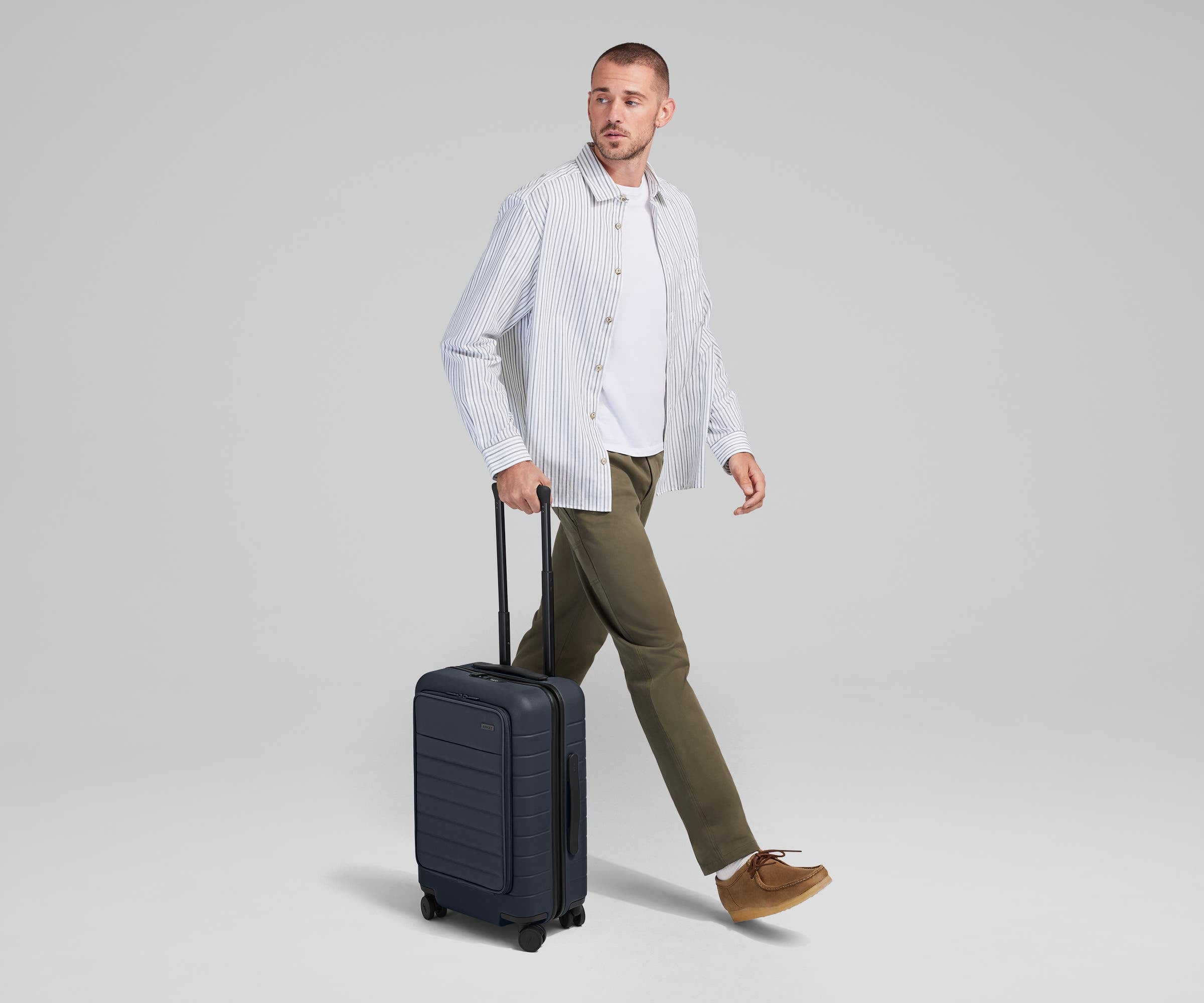 Premium Navy Blue Executive Carry-On Luggage - Lightweight & Durable Business Travel Suitcase for Airplane Cabin Use