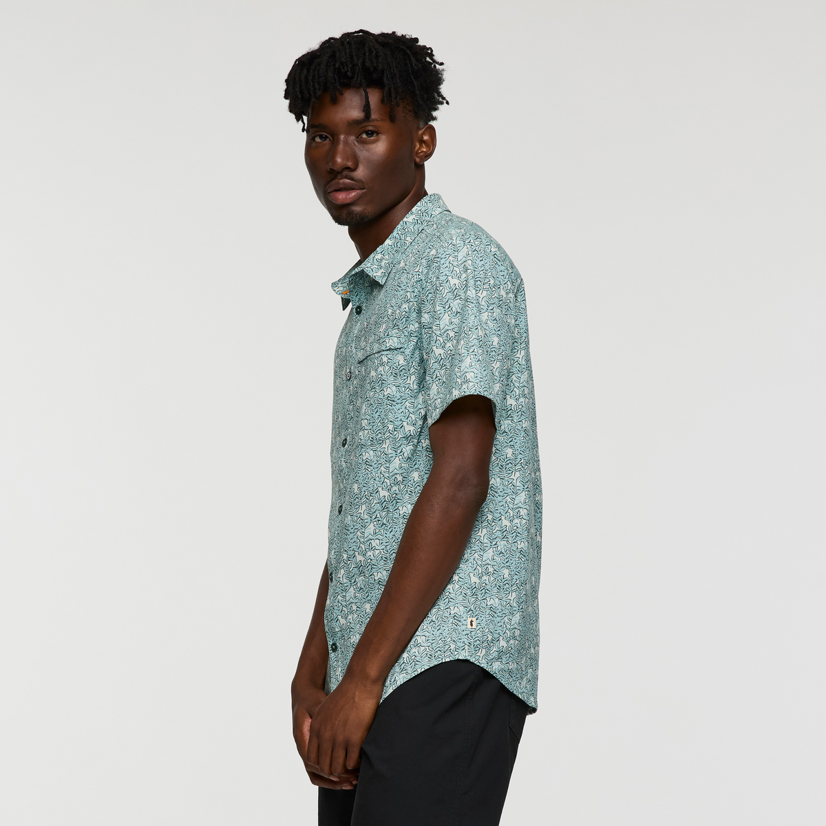 Cotopaxi Cambio Button Up Shirt for Men - Stylish Printed Casual Shirt for Outdoor Adventures & Everyday Wear