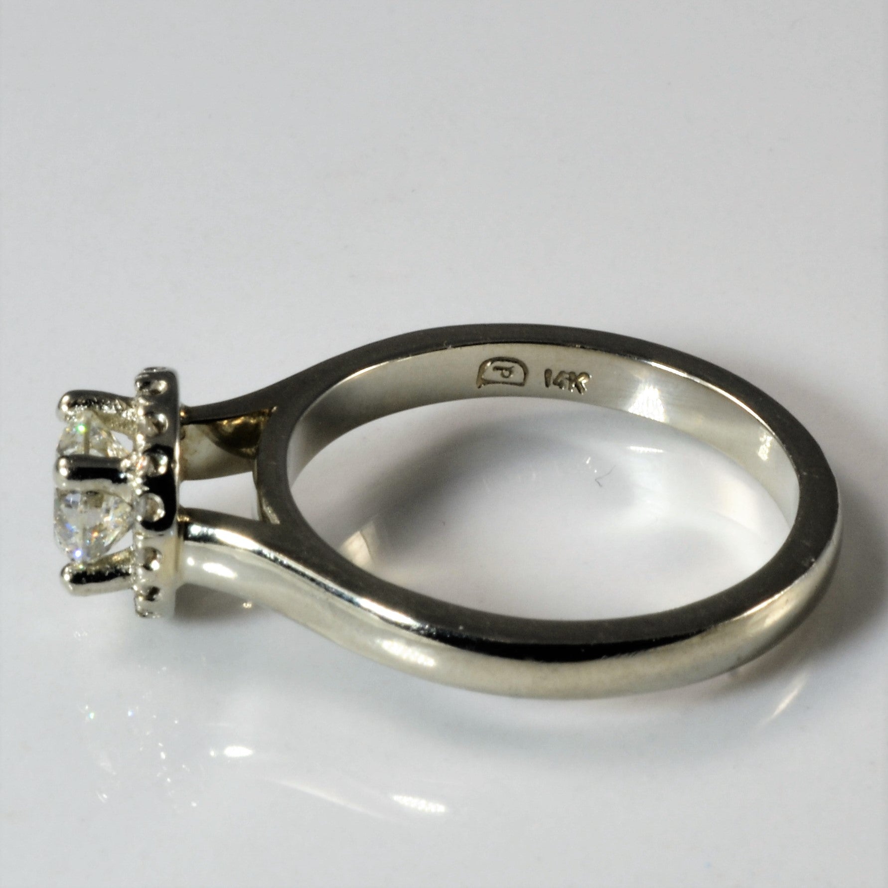 0.76ctw Diamond Halo Engagement Ring - SI1 Clarity, Size 6.5 - Elegant Wedding Ring for Proposal, Anniversary & Special Occasions