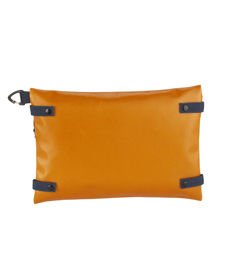 Eagle Creek Pack It Gear Pouch M - Waterproof Travel Organizer for Toiletries, Electronics & Accessories - Perfect for Camping, Hiking & Business Trips