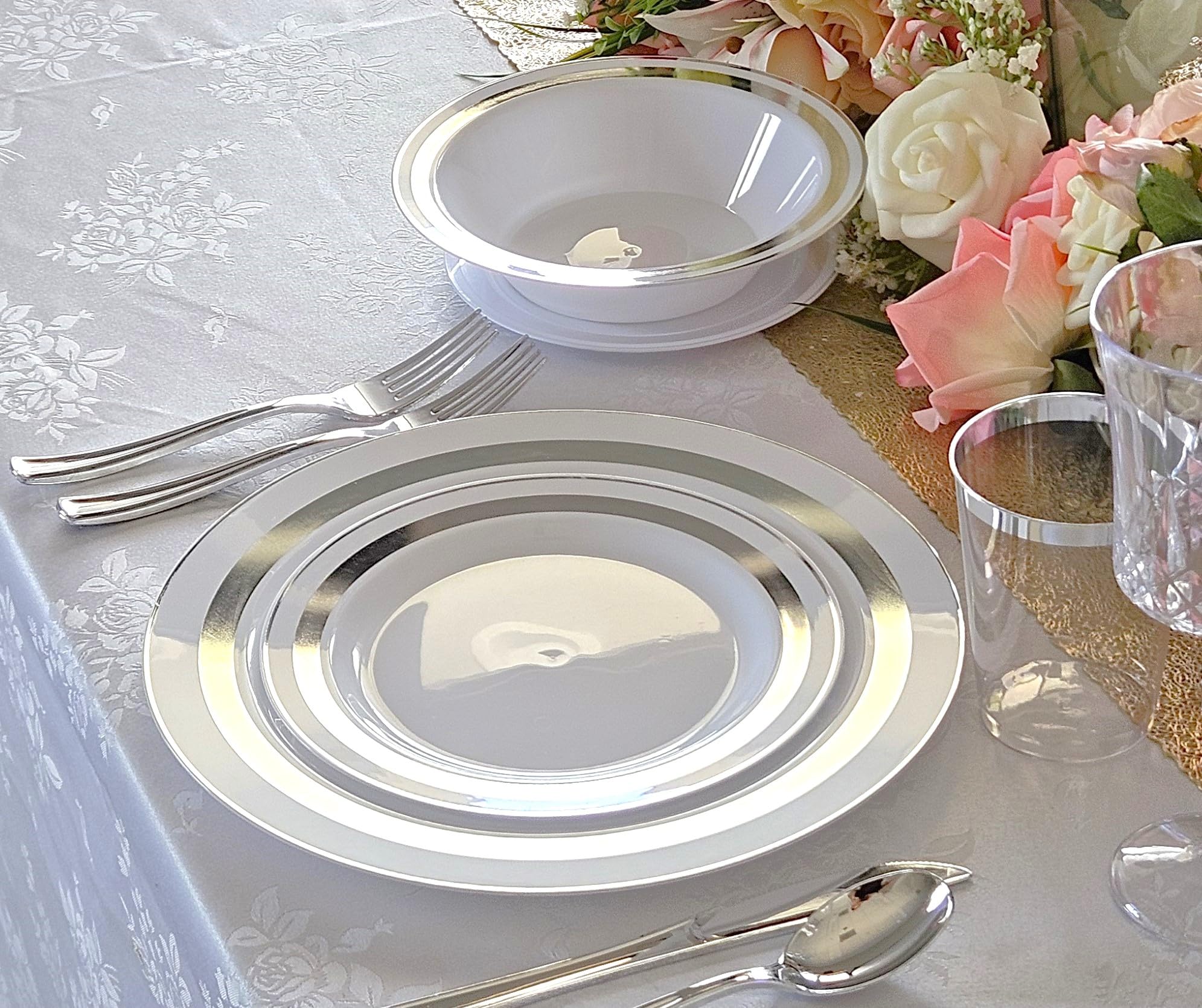 40-Pack Heavyweight Disposable Plastic Plates for Weddings & Parties - 10.5'' Dinner Plates in Elegant Soleil White & Silver - Perfect for Bridal Showers, Birthday Celebrations & Catering Events