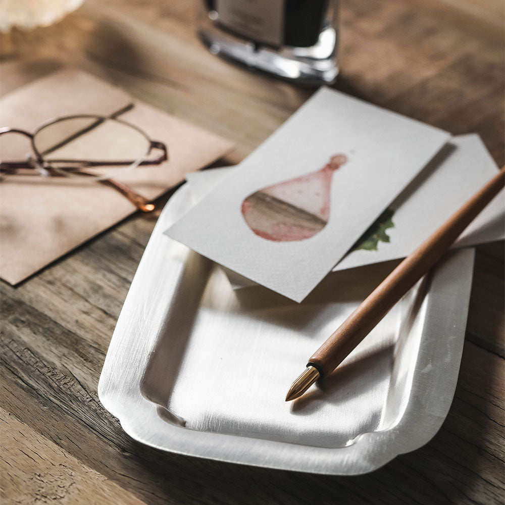 Elegant Silver Plated Serving Tray - Premium Decorative Metal Tray for Dining, Tea Parties & Home Decor - Perfect for Entertaining Guests & Special Occasions