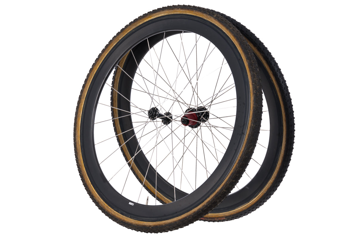 Premium American Classic Carbon Tubular 700c Wheelset - Lightweight Racing Bike Wheels for Road Cycling & Triathlon Competitions