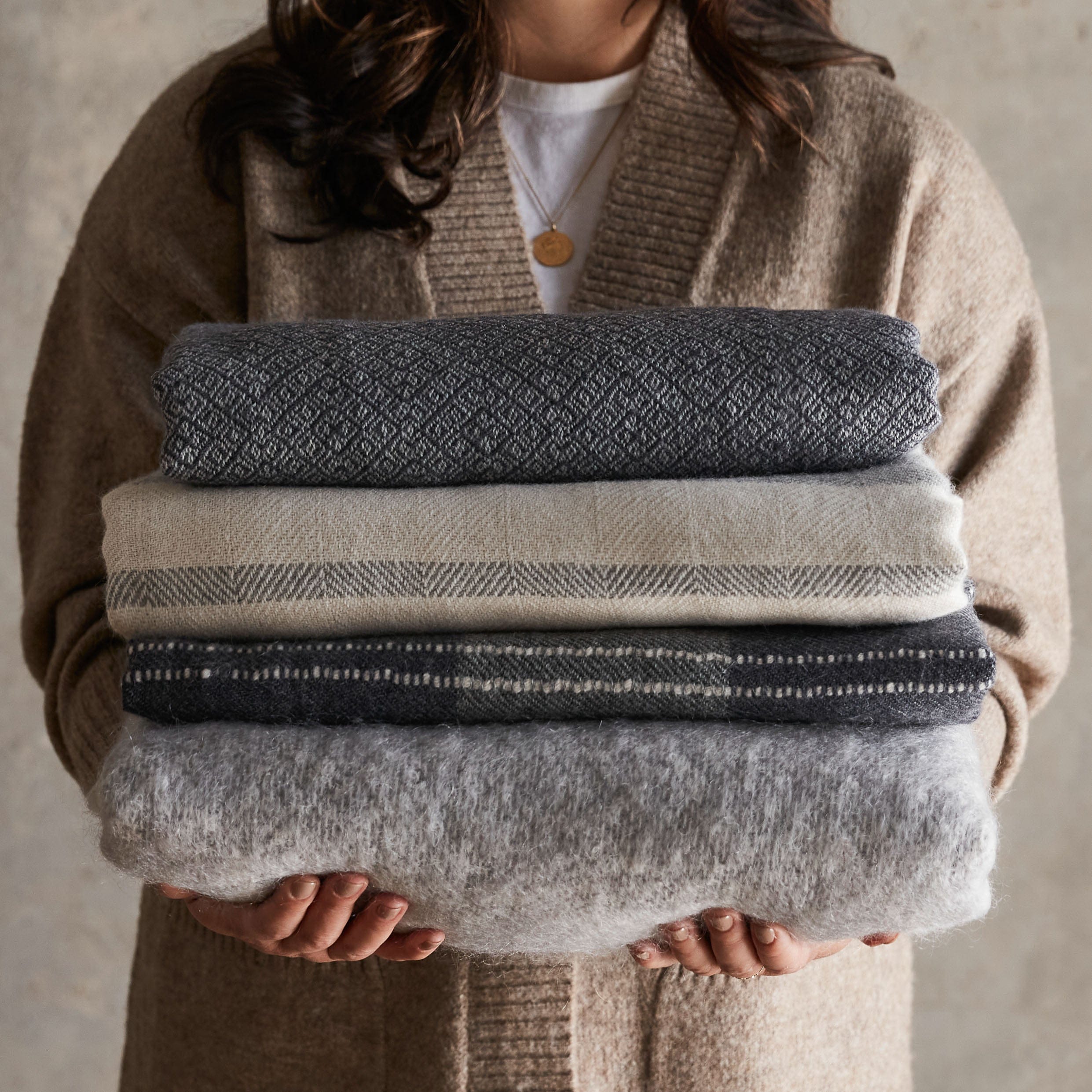 Premium Soft Adriano Alpaca Throw Blanket - Ultra Cozy Alpaca Wool Blanket for Bed, Couch & Travel - Warm Winter Throw for Home Decor, Gifts & Cold Weather Comfort