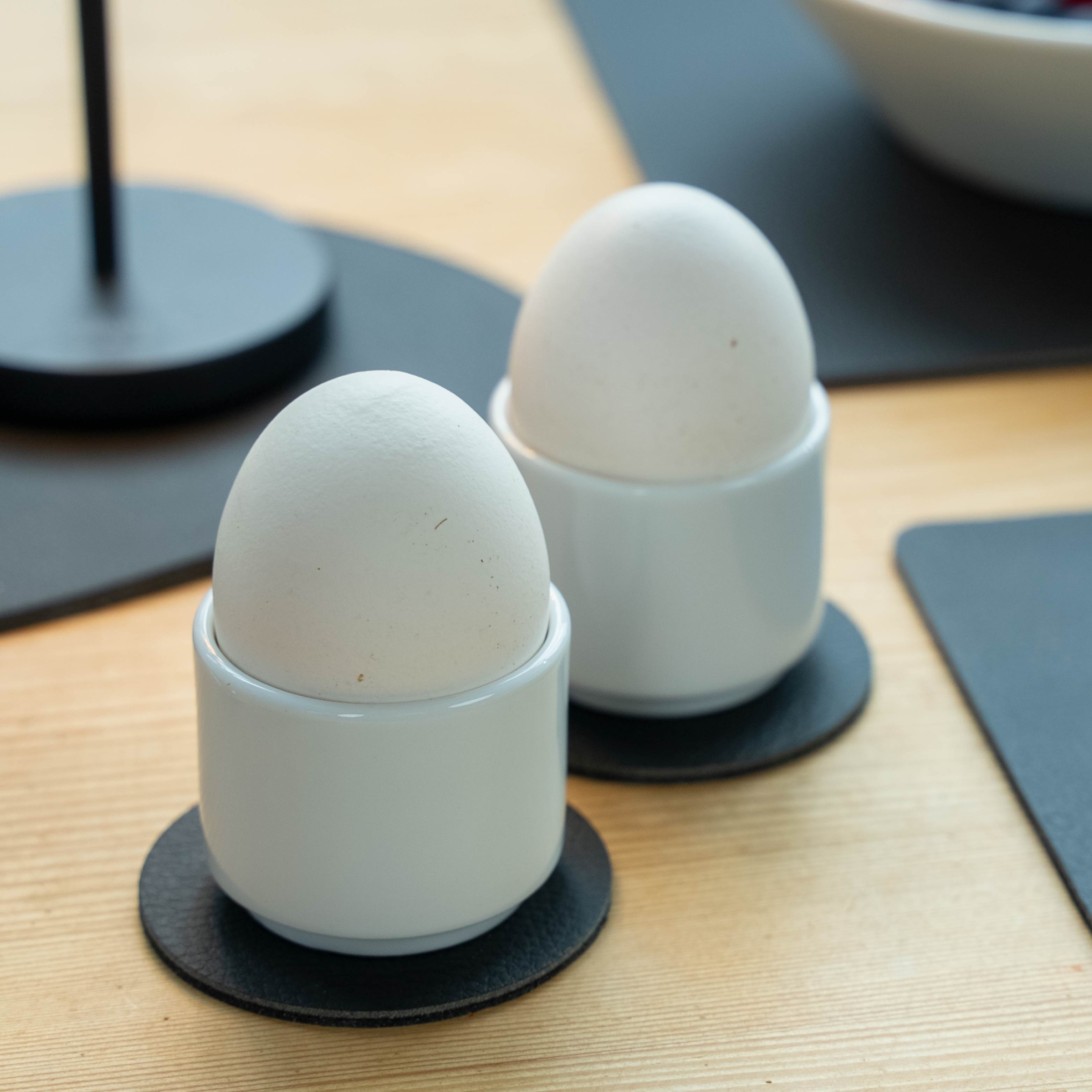 Premium Magnetic Porcelain Egg Cups - Elegant Breakfast Tableware for Easter, Brunch & Home Decor