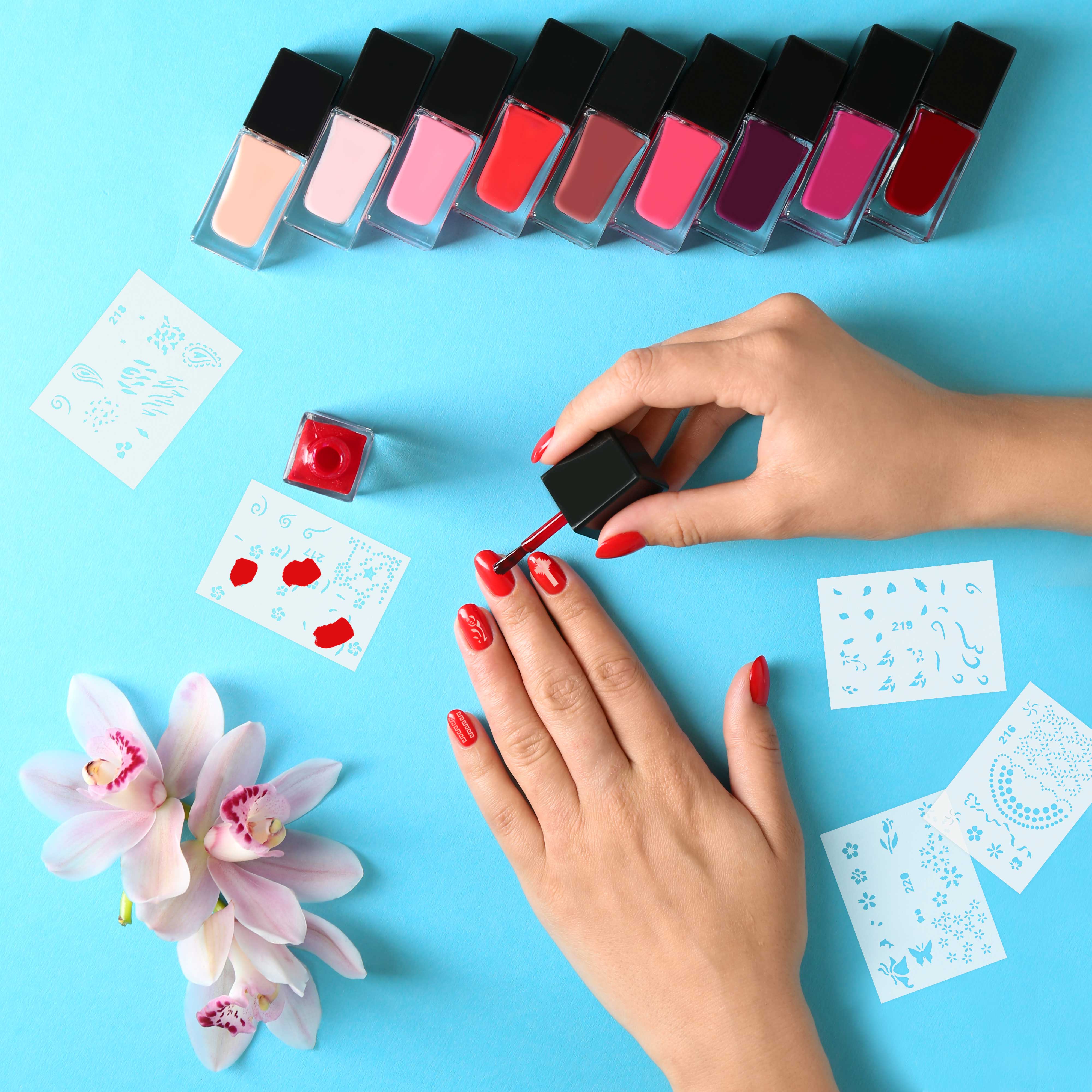Airbrush Nail Stencils Set - 260 Unique Nail Art Designs from 20 Templates for Professional & DIY Manicures | Perfect for Salon, Home Use & Nail Art Enthusiasts